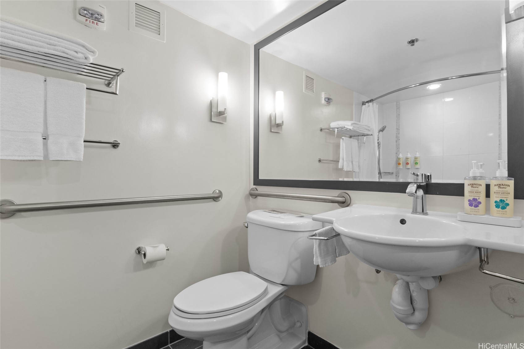 410 Atkinson Drive 811 Property Photo 15