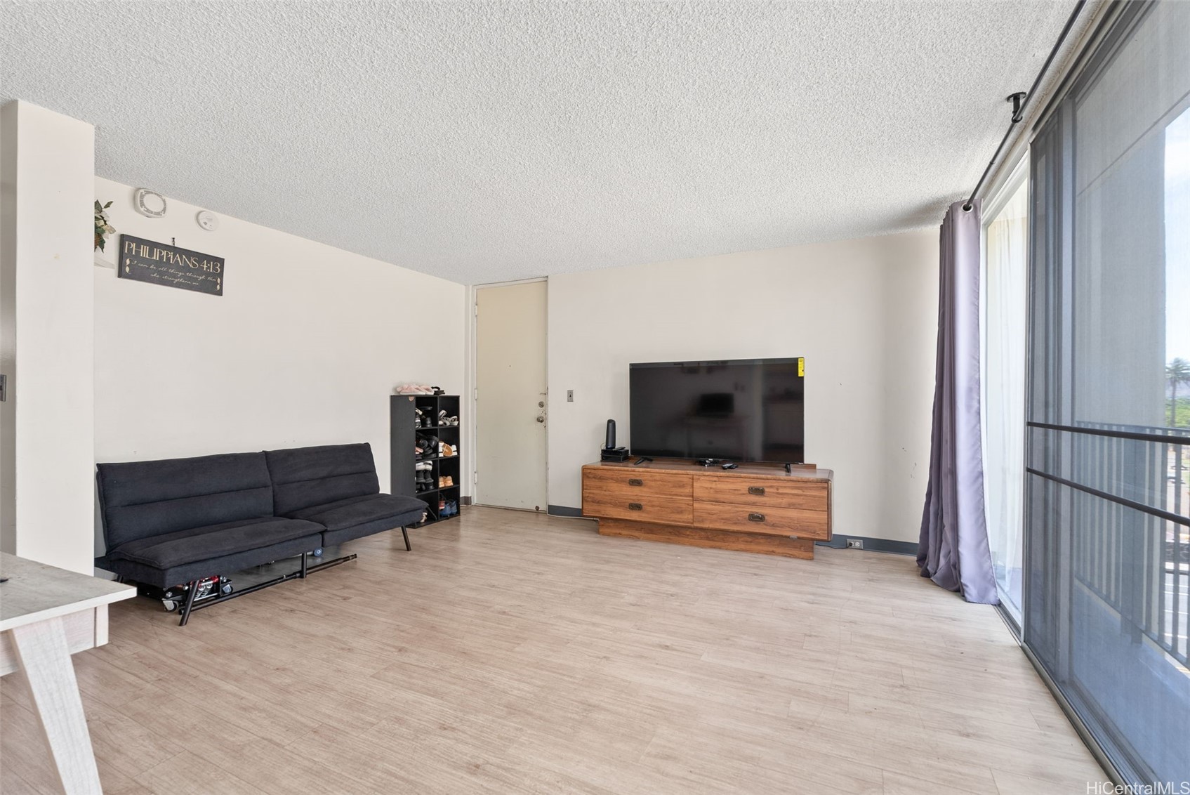 620 Mccully Street 308 Property Photo 5