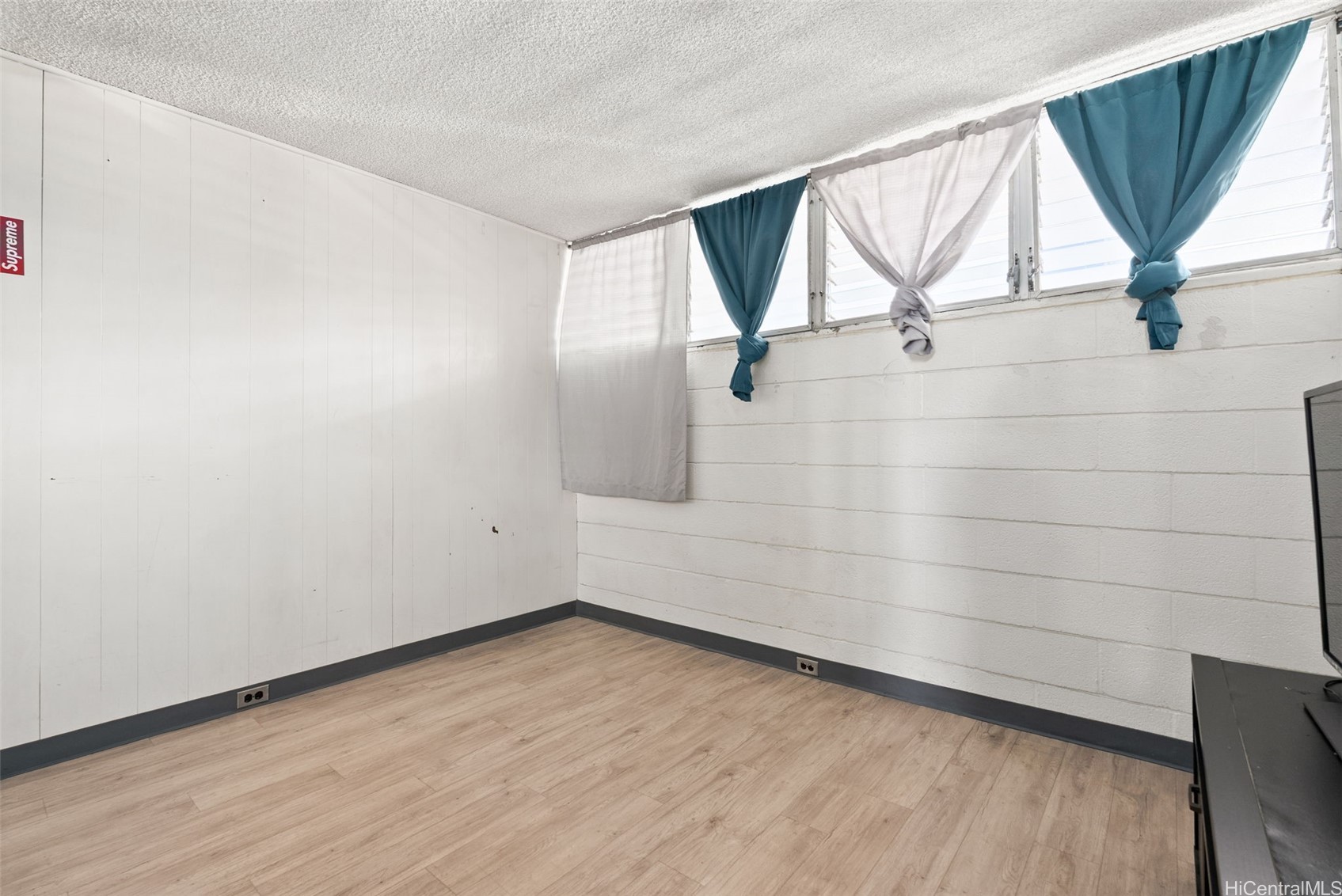620 Mccully Street 308 Property Photo 10