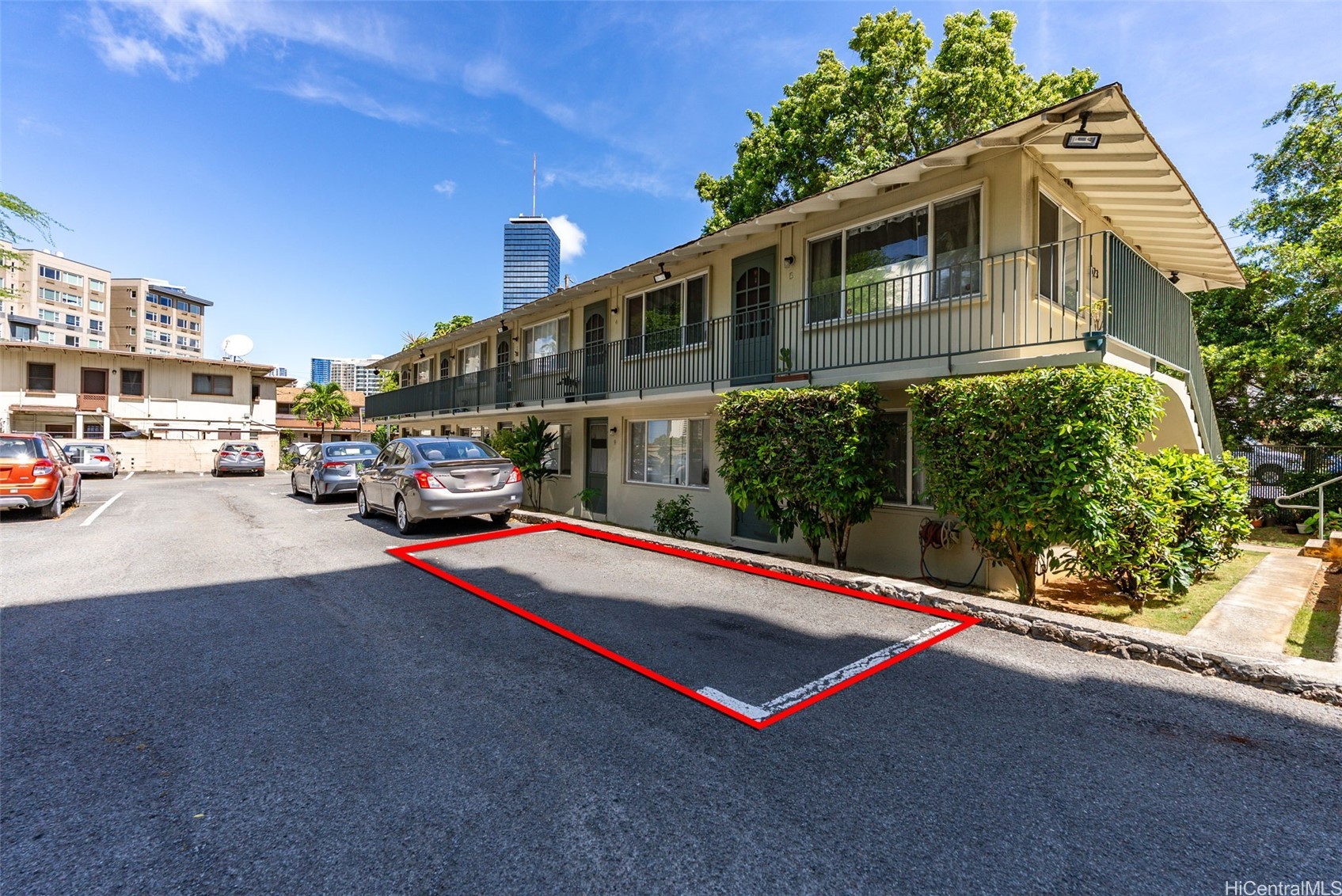 620 Mccully Street 308 Property Photo 18