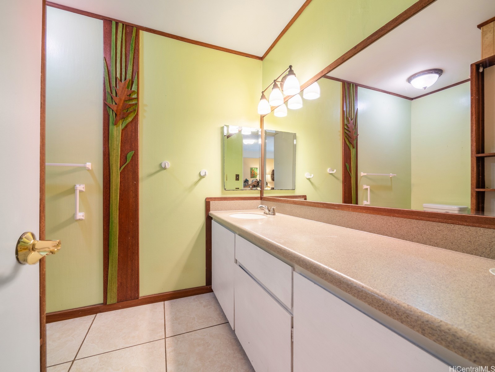 1350 Lopaka Place Property Photo 14
