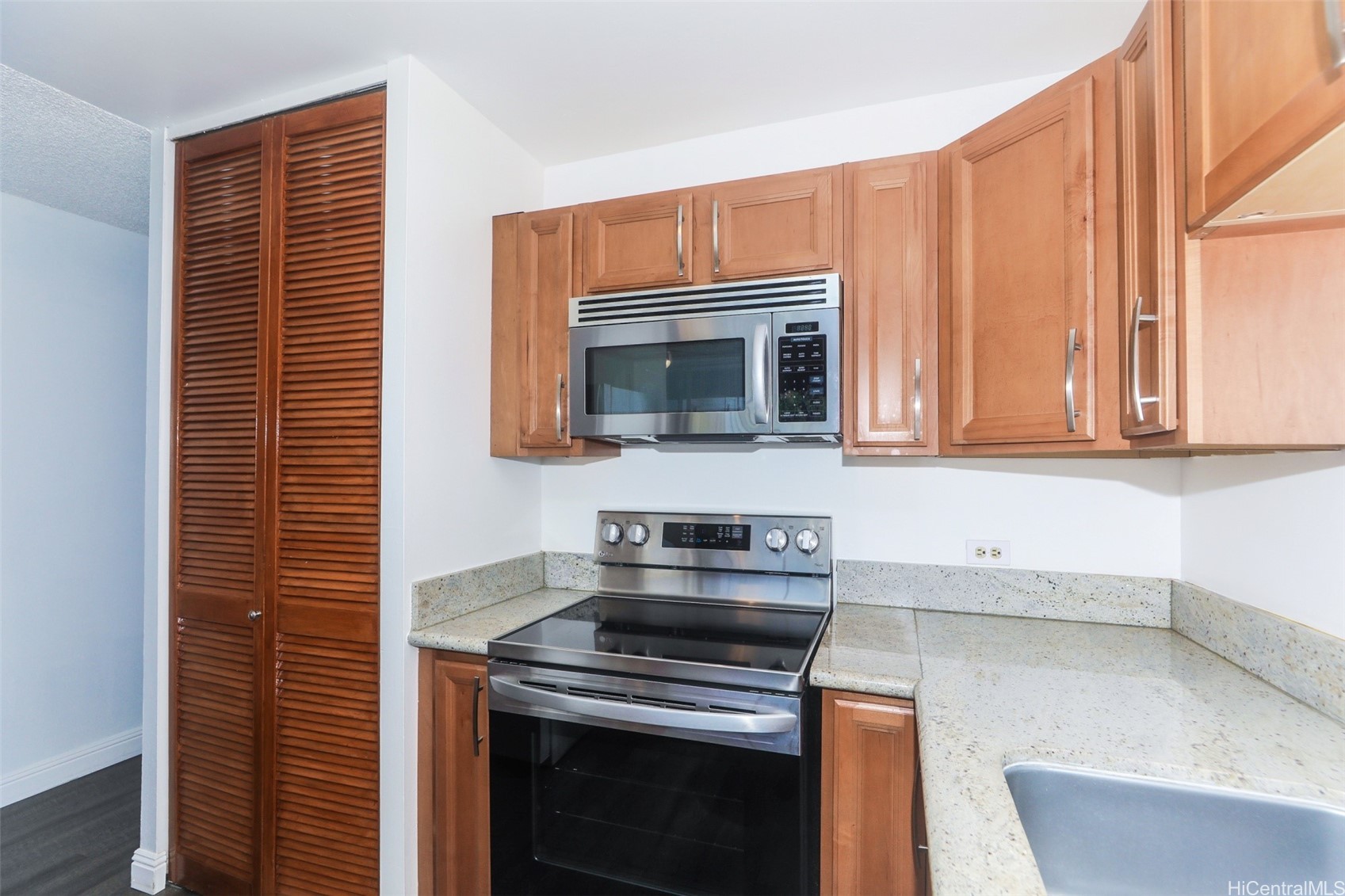 1314 Piikoi Streets 201 Property Photo 10