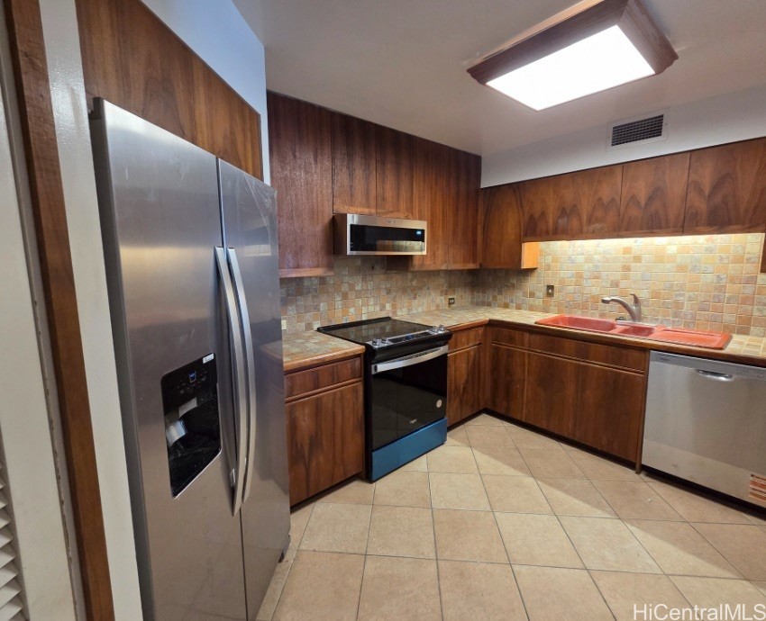 1525 Wilder Avenue 701 Property Photo 1