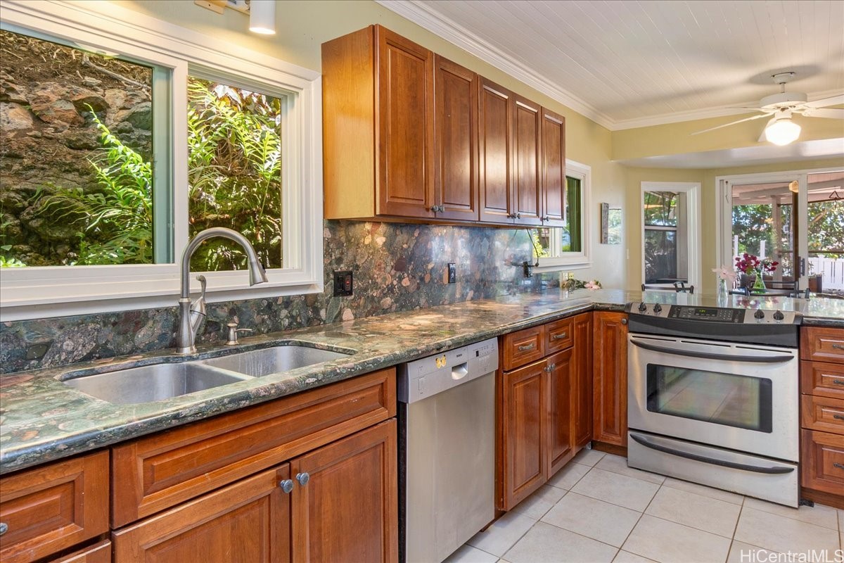 2648 Haili Road Property Photo 8