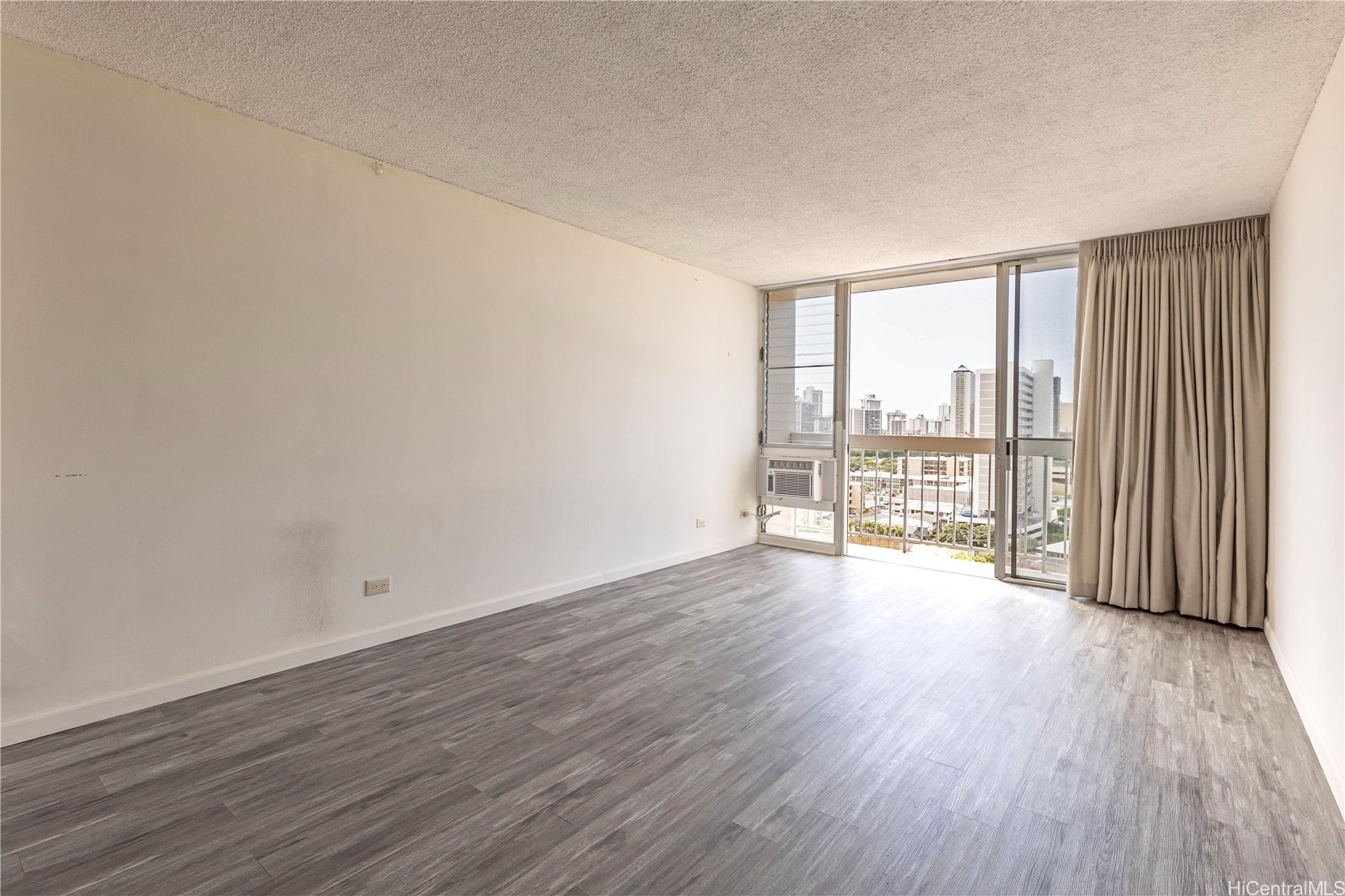 2630 Kapiolani Boulevard 1403 Property Photo 14