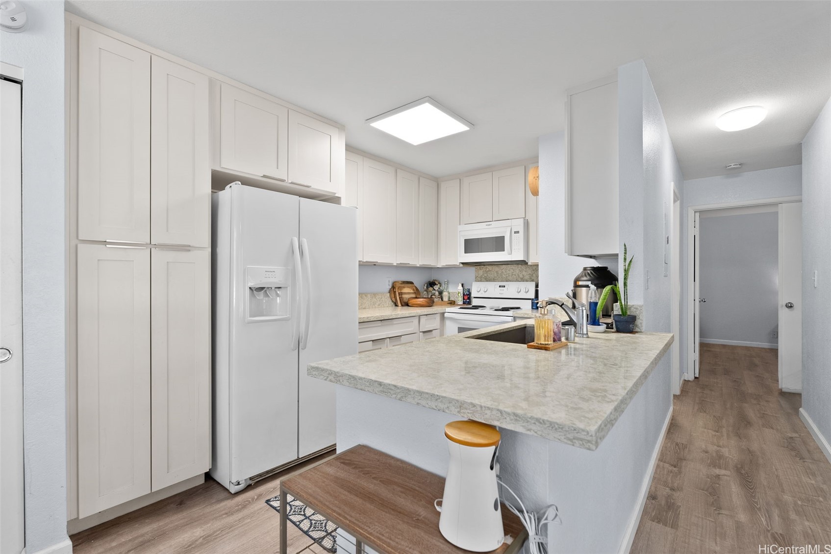 516 Mananai Place 15a Property Photo 5