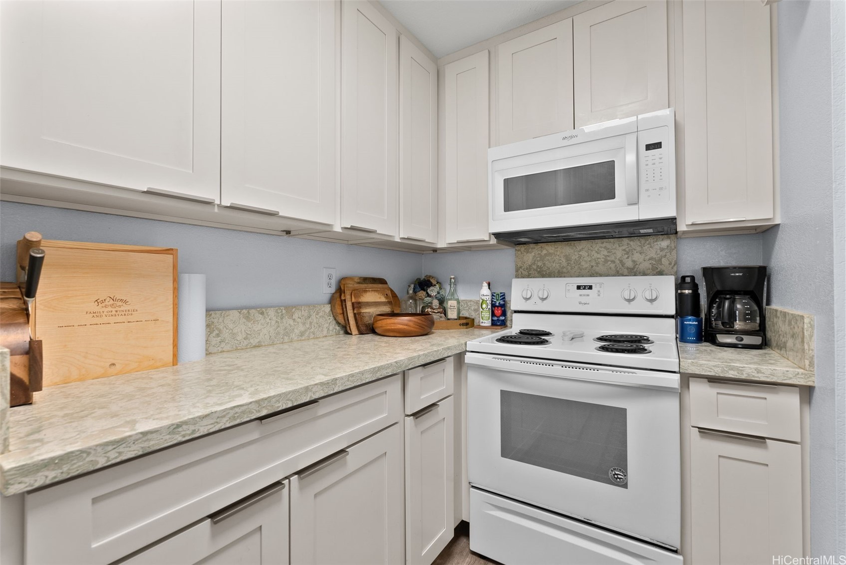 516 Mananai Place 15a Property Photo 7