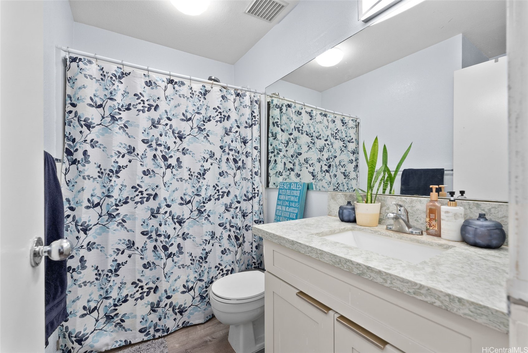 516 Mananai Place 15a Property Photo 13