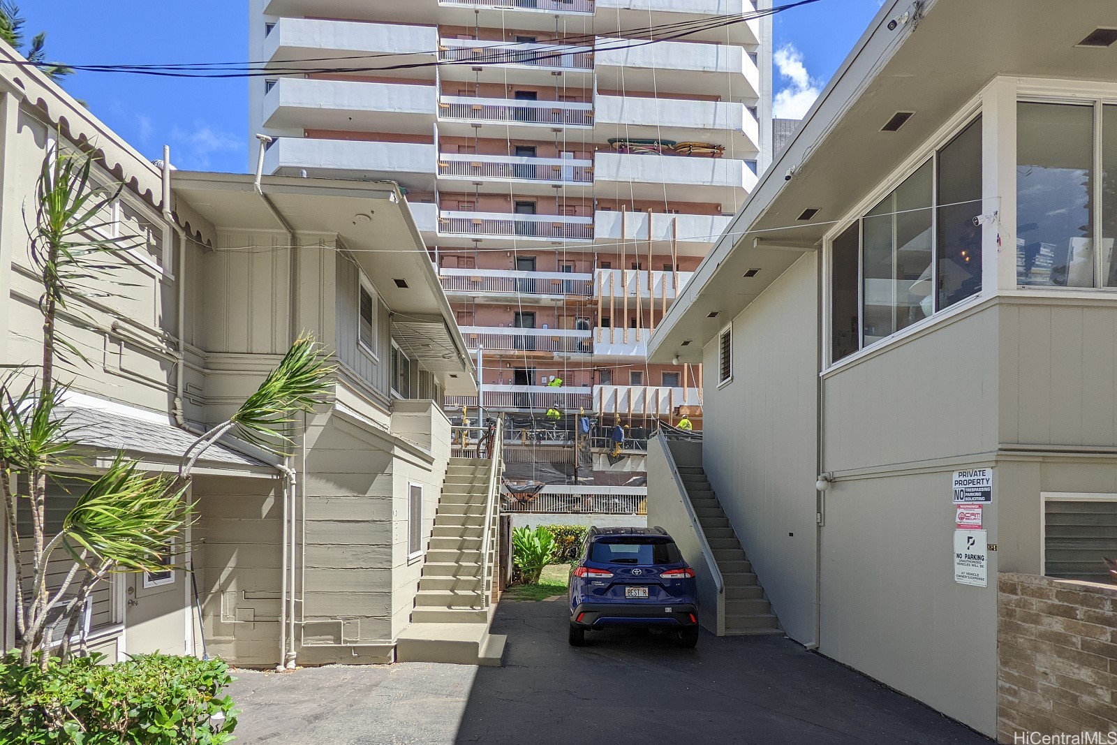 2517 Ala Wai Boulevard Property Photo 5