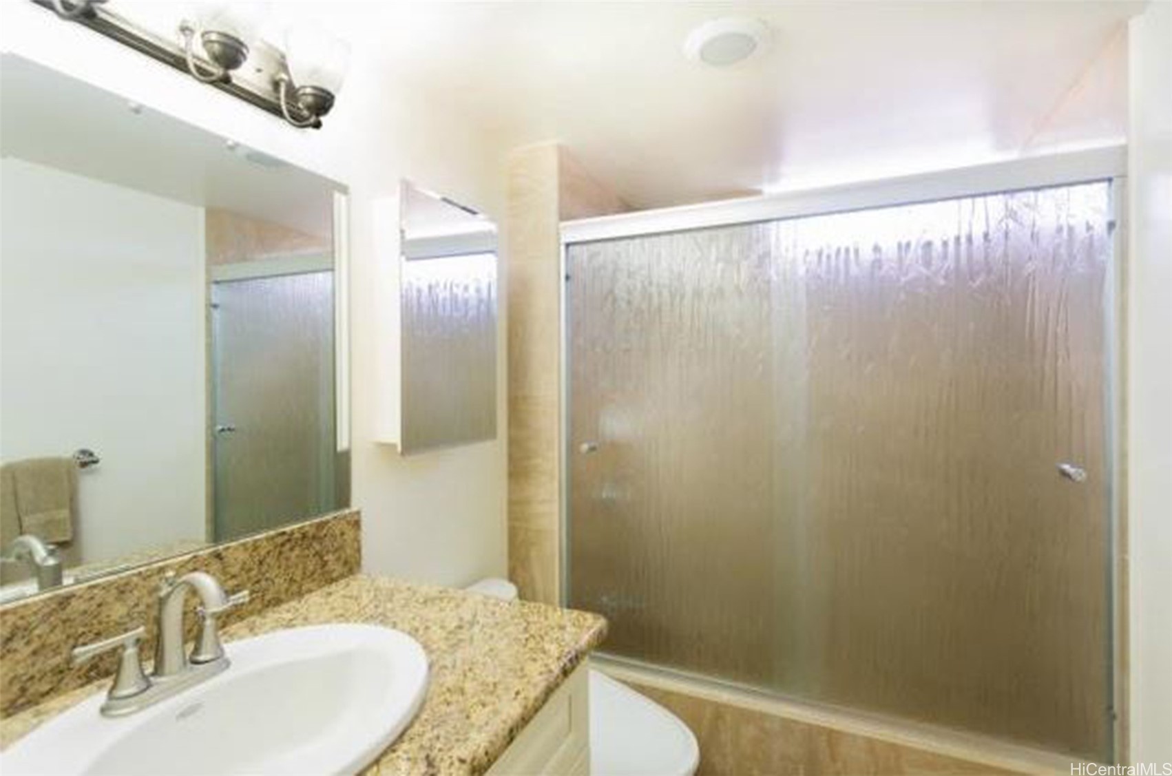 411 Hobron Lane 2814 Property Photo 7
