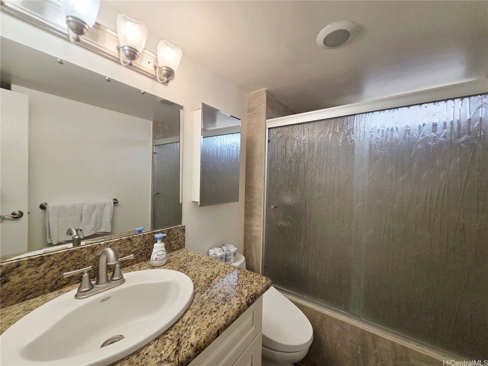 411 Hobron Lane 2814 Property Photo 14
