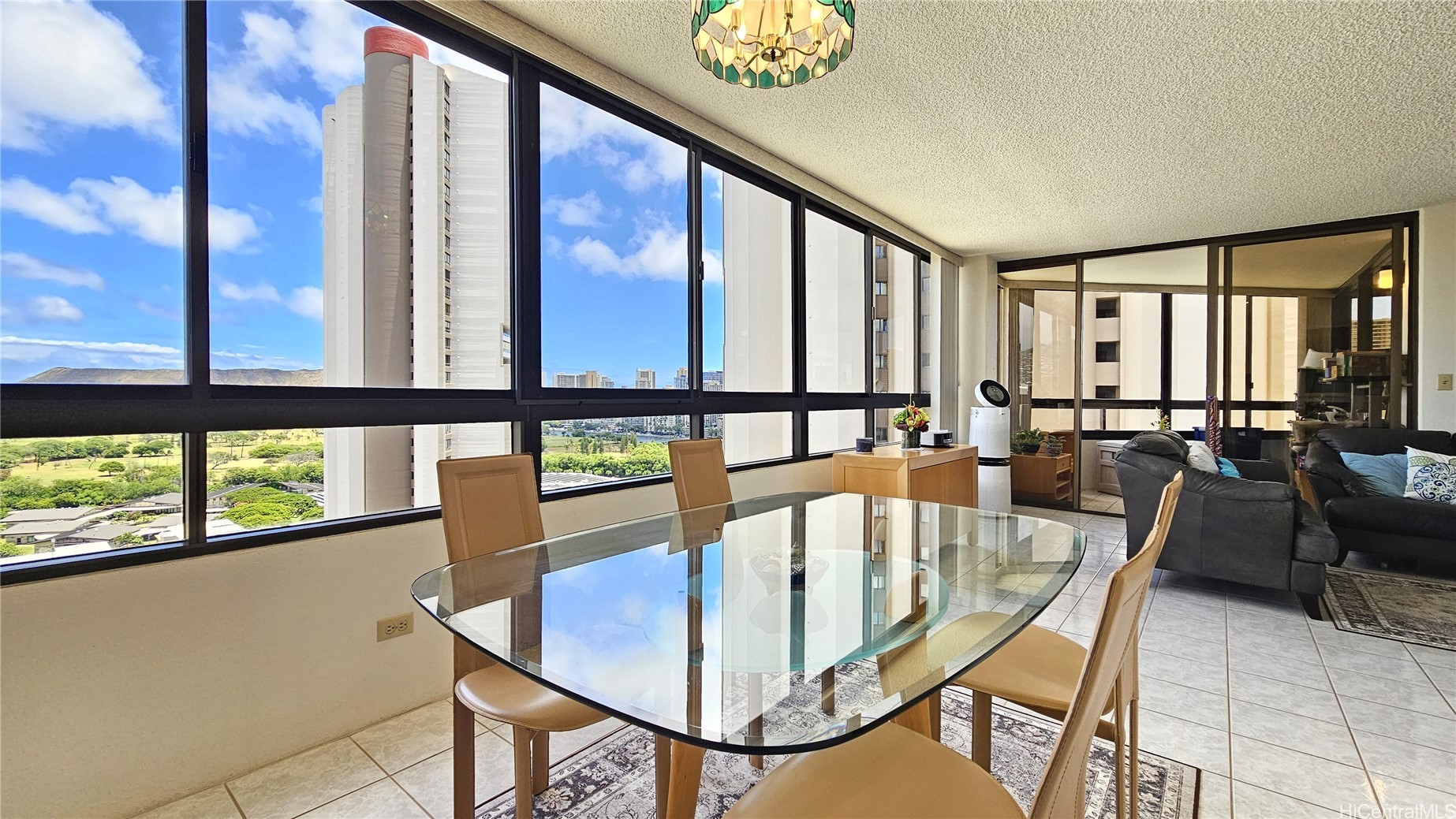 2499 Kapiolani Boulevard 2109 Property Photo 2