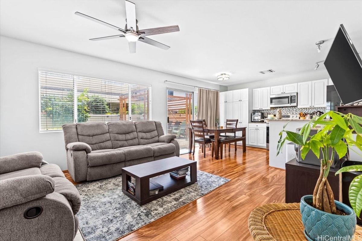 91-1040 Komoaina Street 73 Property Photo 1