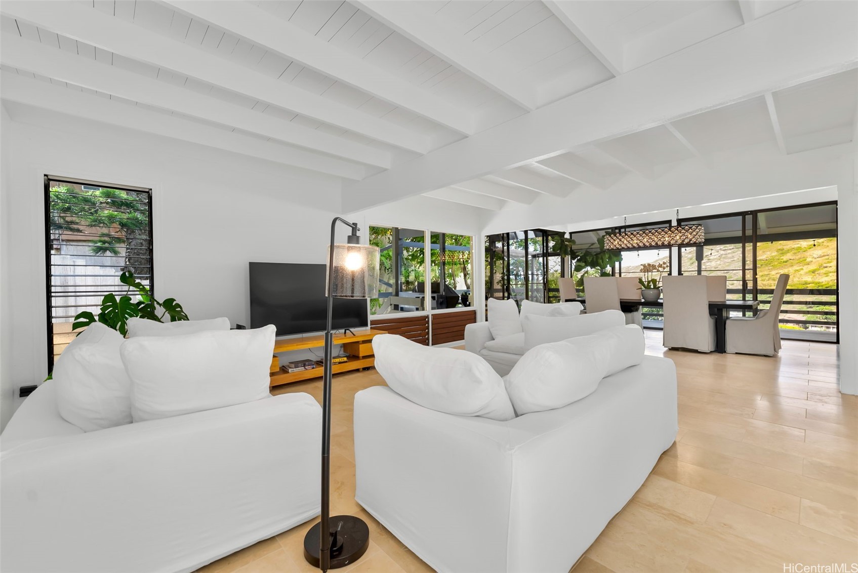 864 Nana Honua Street Property Photo 6