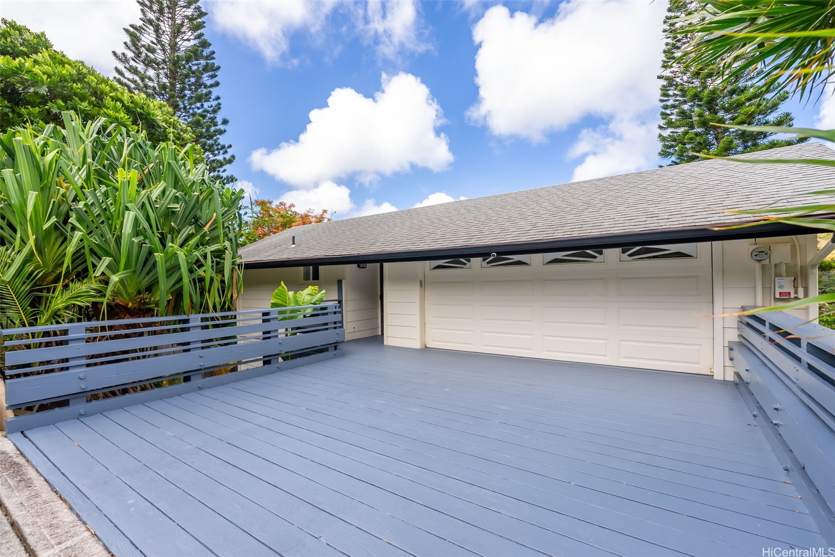 864 Nana Honua Street Property Photo 19