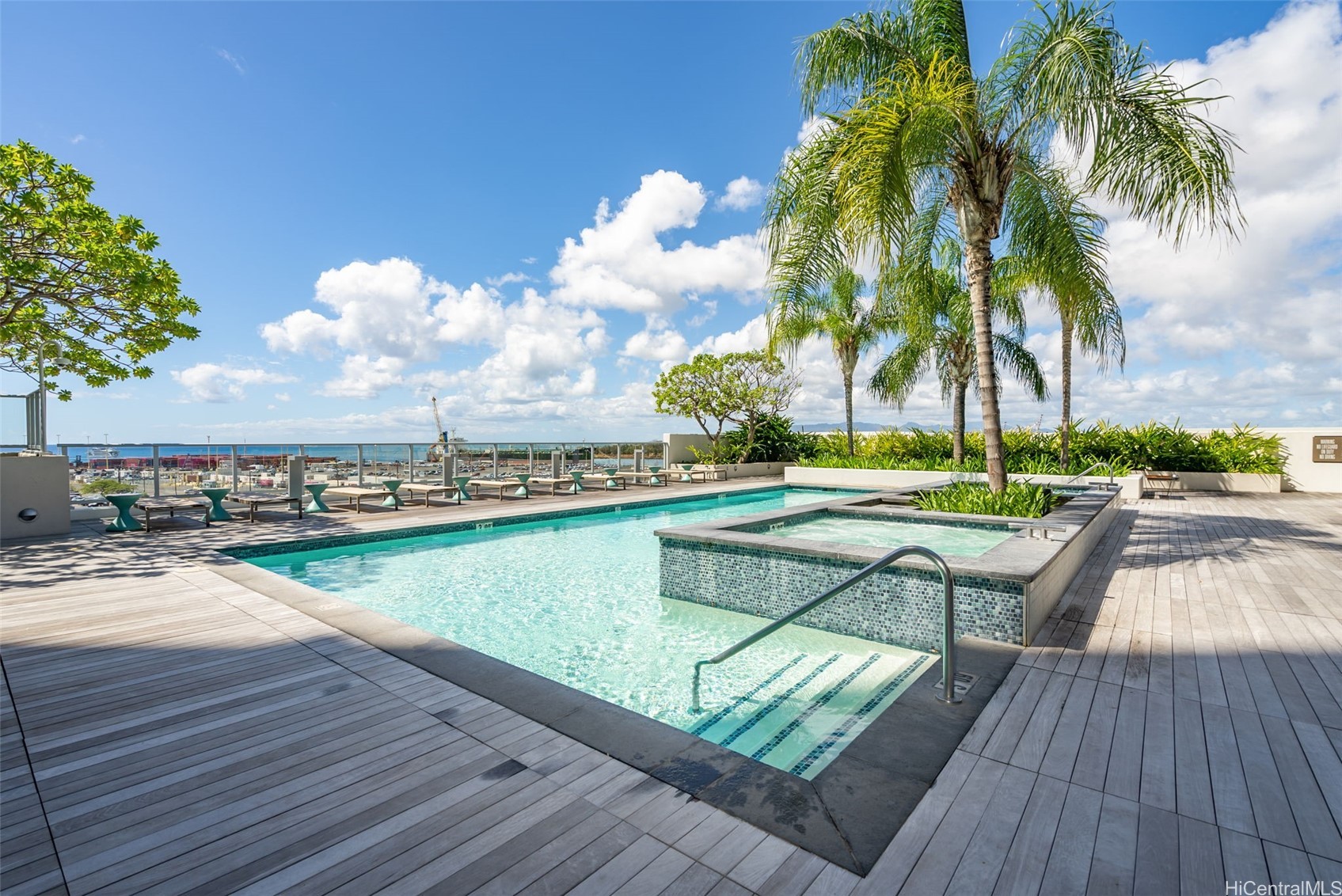 600 Ala Moana Boulevard 607 Property Photo 18