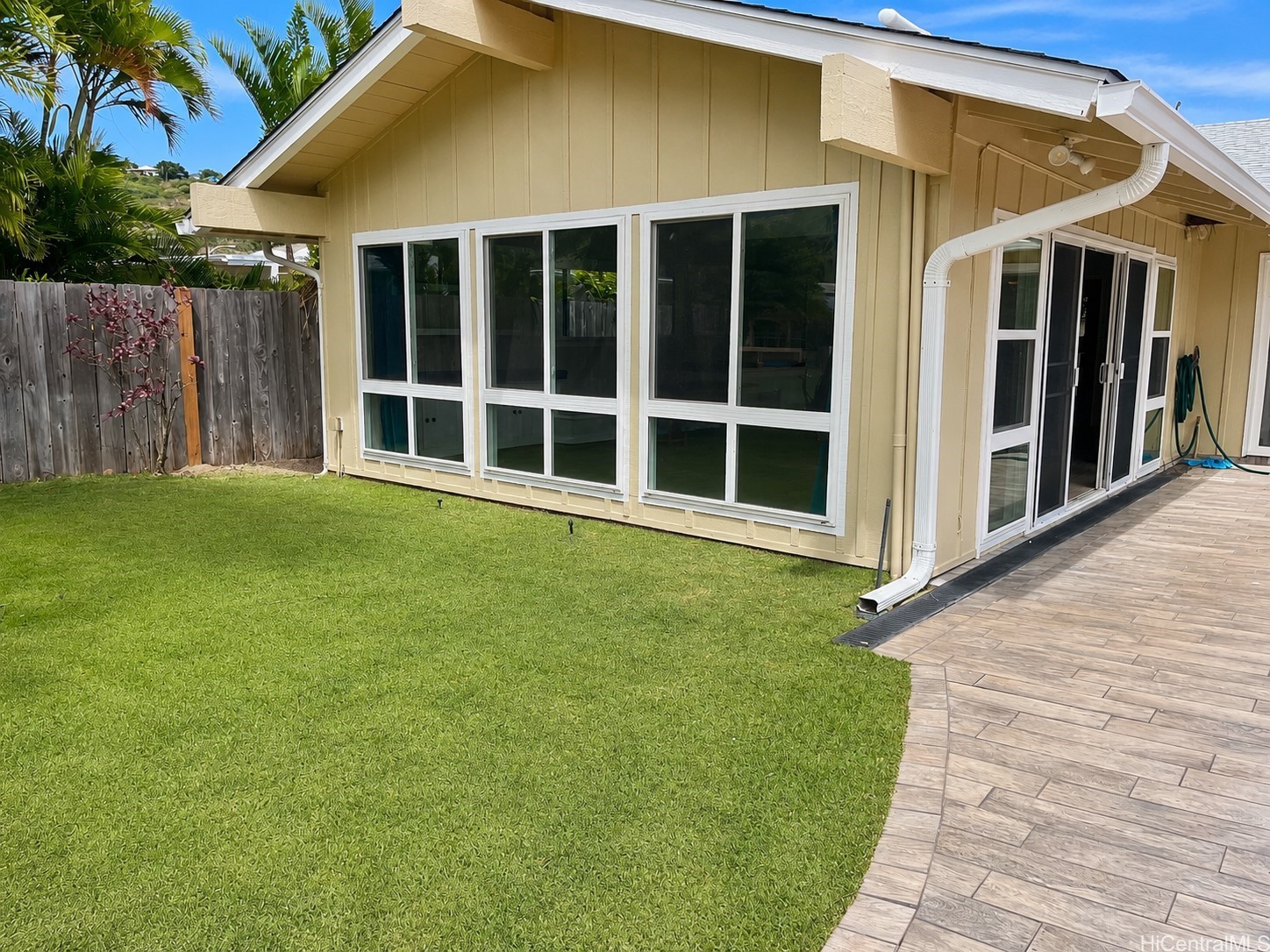 552 Kumukahi Place Property Photo 8