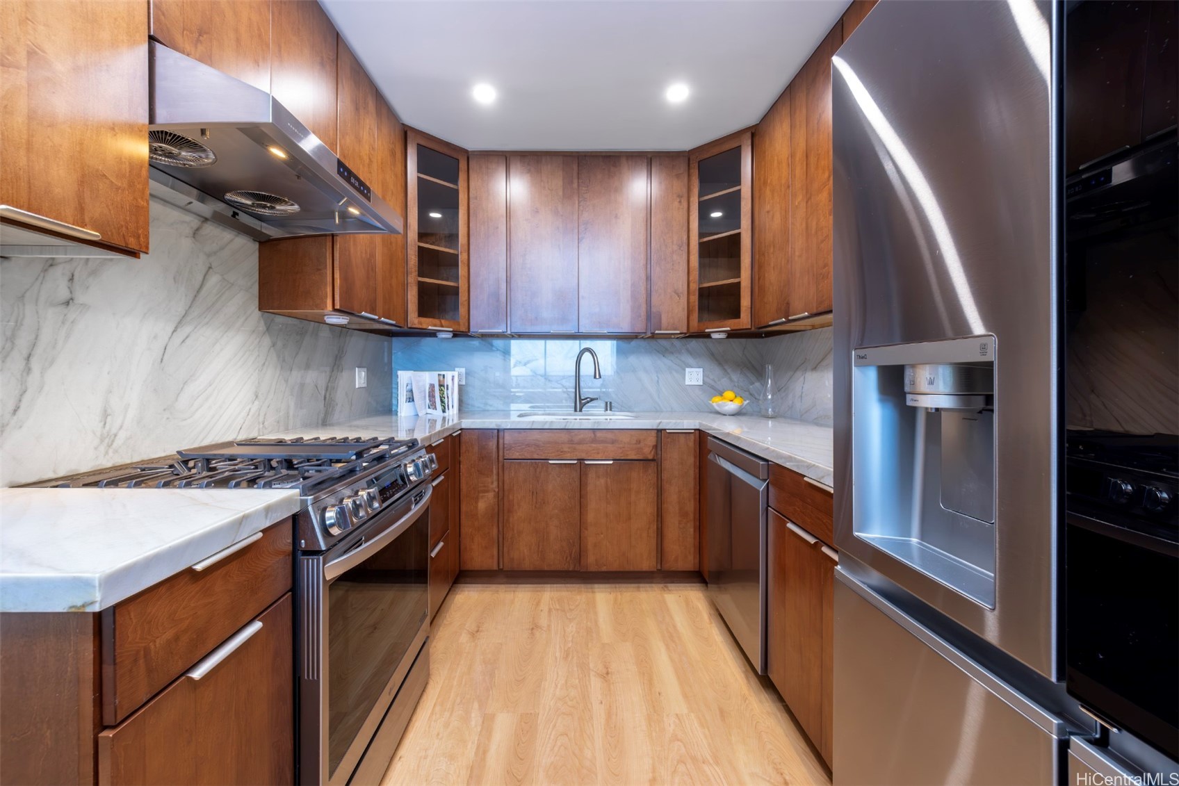 1650 Ala Moana Boulevard Ph4105 Property Photo 14