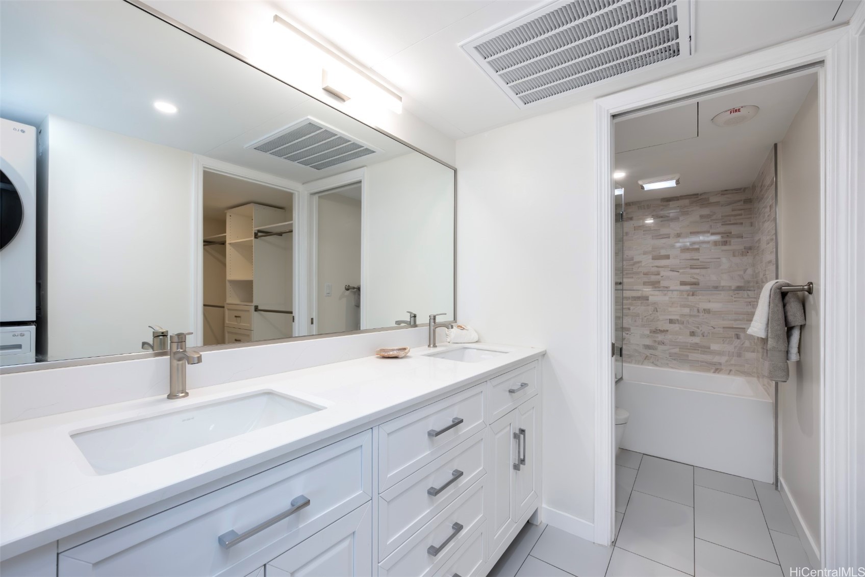 1650 Ala Moana Boulevard Ph4105 Property Photo 24