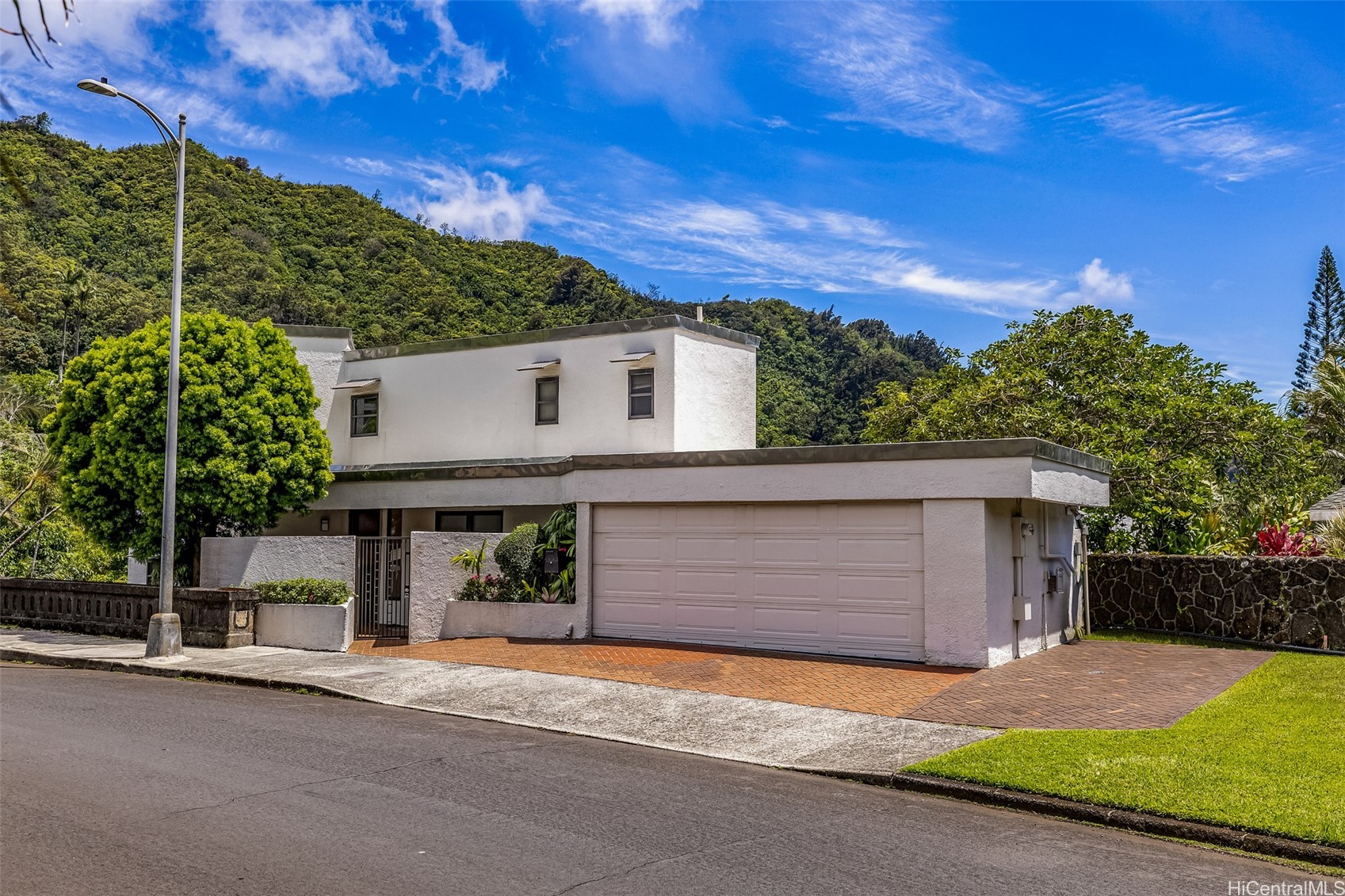 1 Kimo Drive Property Photo 1