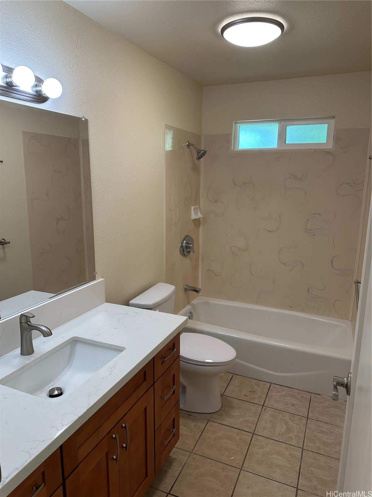 202613573 Property Photo 7