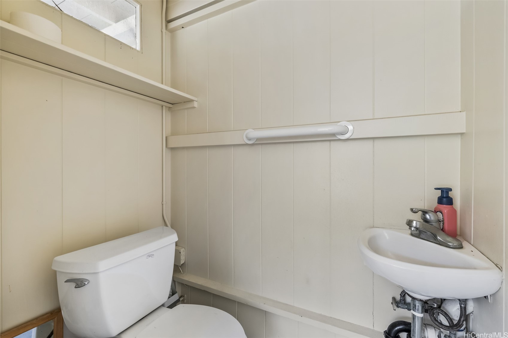 2815 Kahaloa Drive Property Photo 16