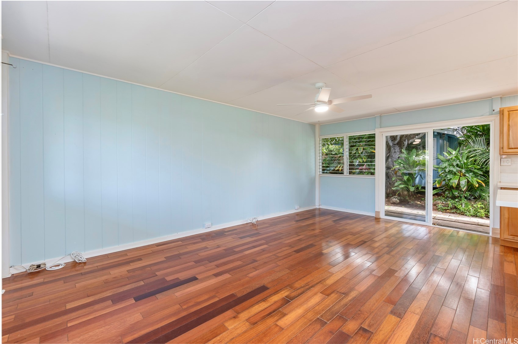 1254 Ulupii Street Property Photo 2