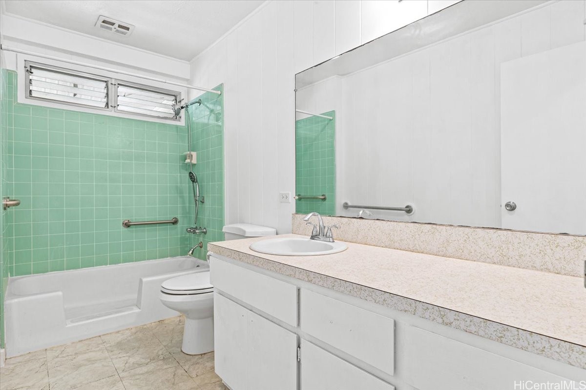1244 Hala Drive Property Photo 8