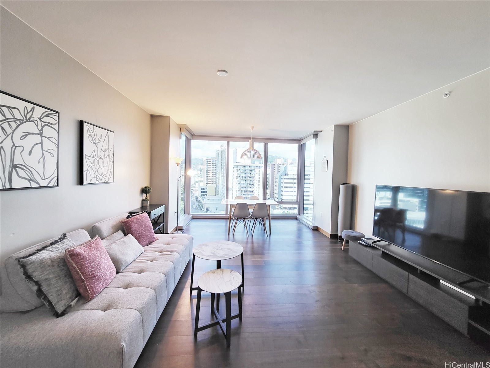1555 Kapiolani Boulevard 1012 Property Photo 1