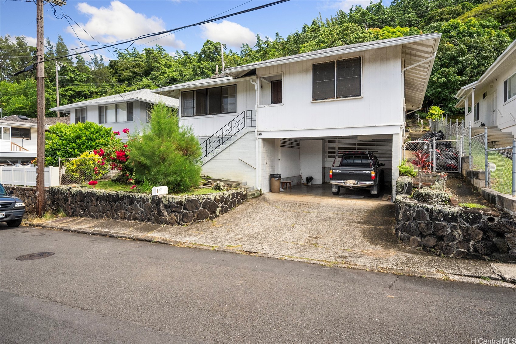 2232 Star Road Property Photo 2