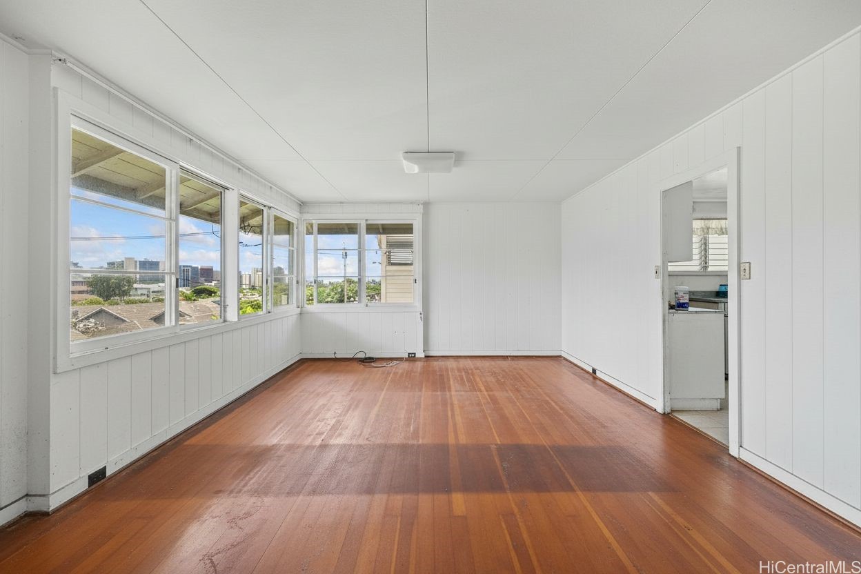 2232 Star Road Property Photo 4