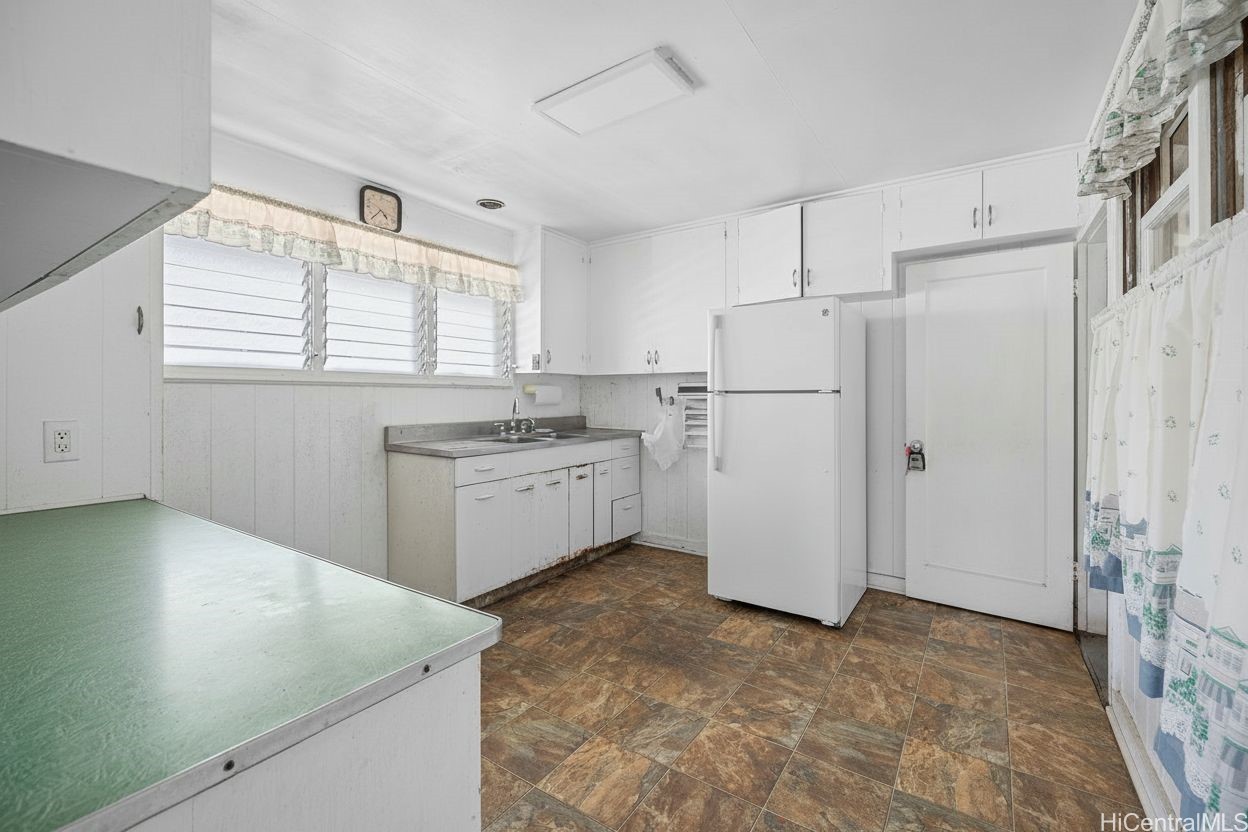 2232 Star Road Property Photo 6
