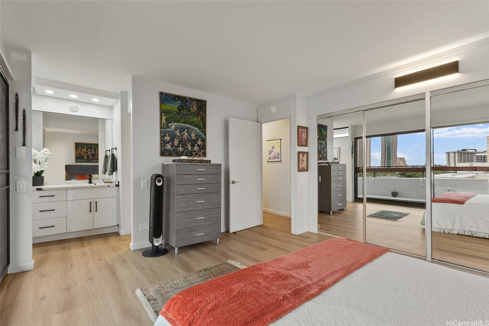 2029 Ala Wai Boulevard Ph2 Property Photo 8