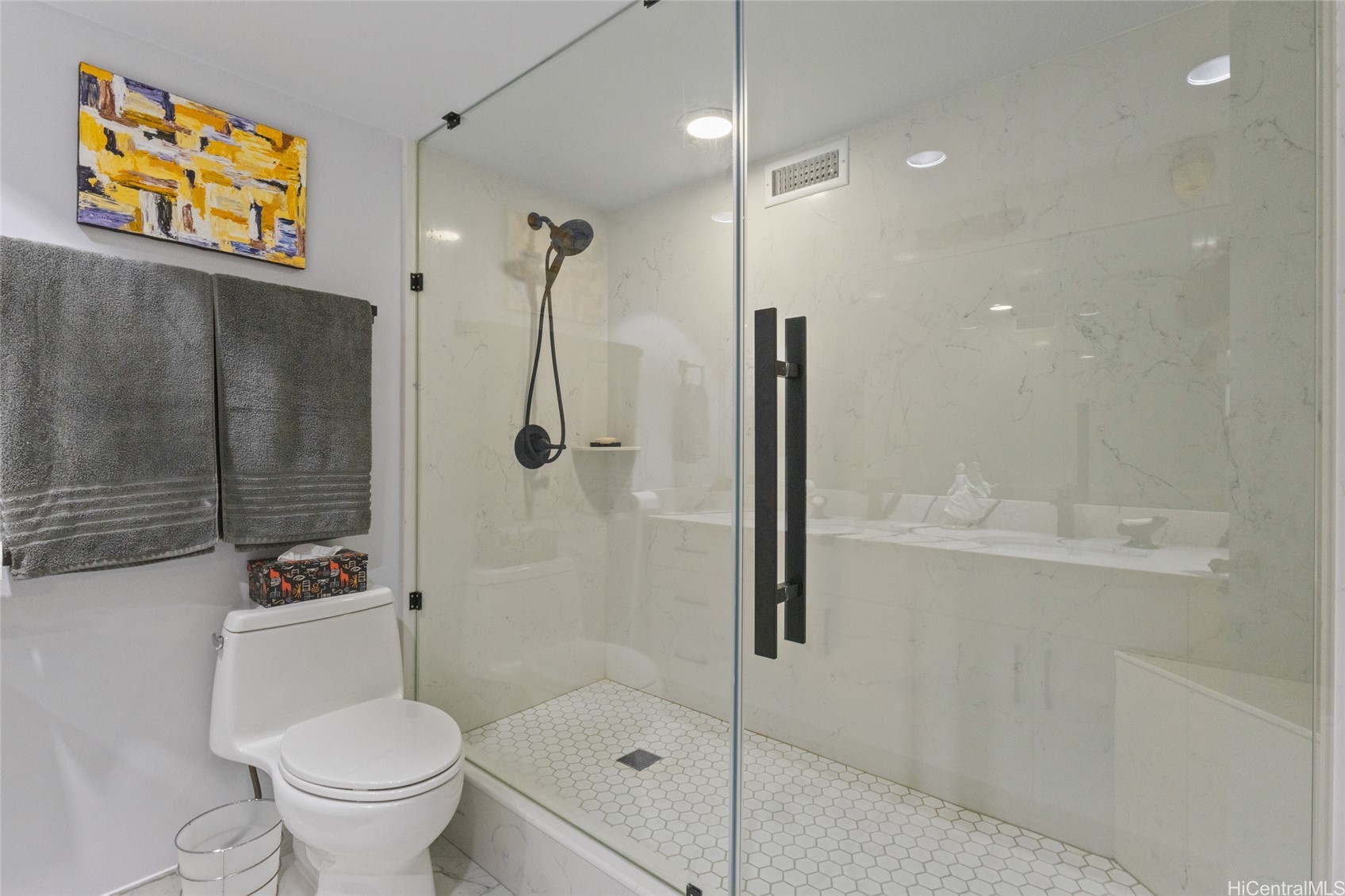 2029 Ala Wai Boulevard Ph2 Property Photo 12