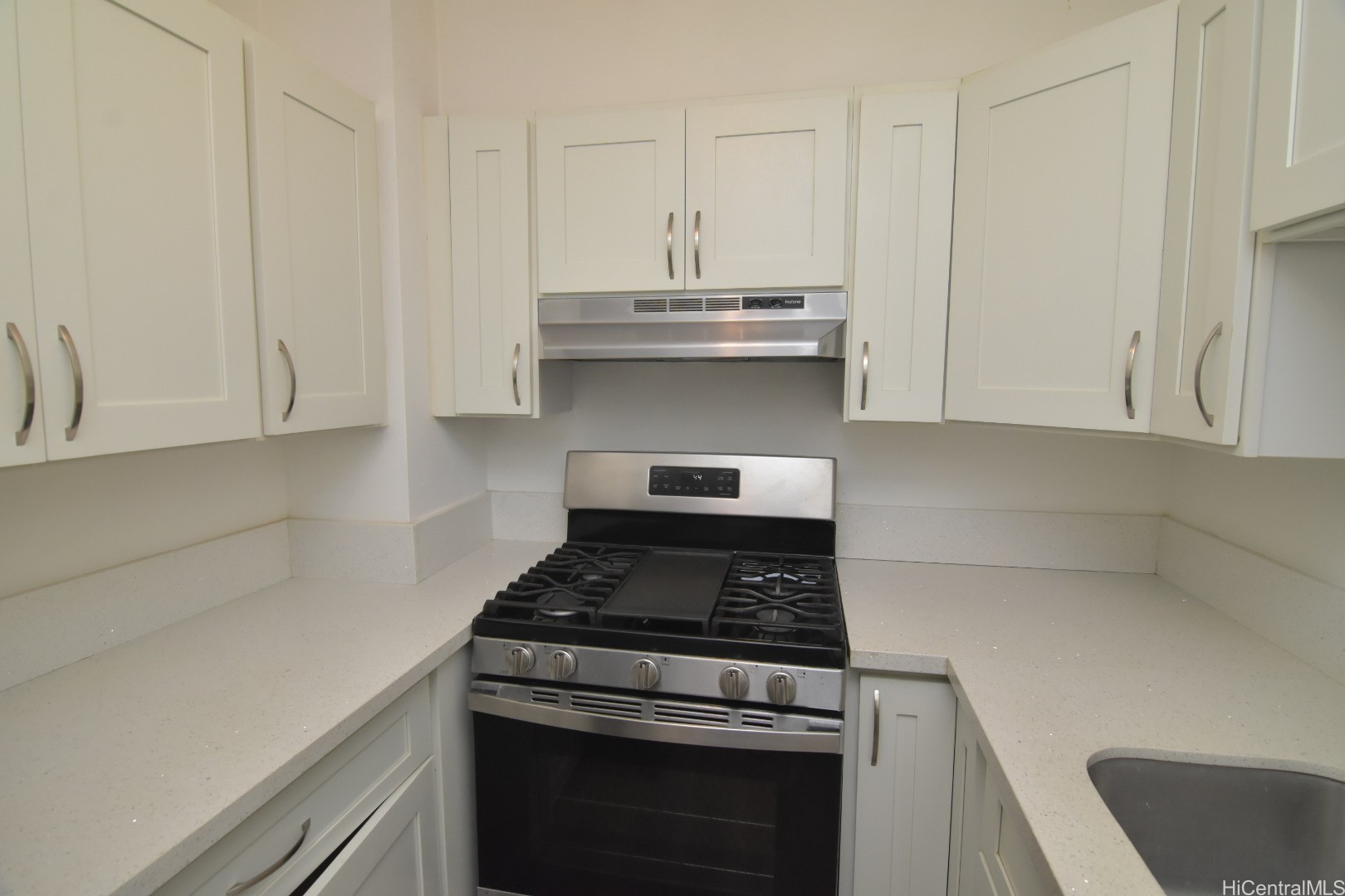 87-123 Helelua Street G202 Property Photo 3