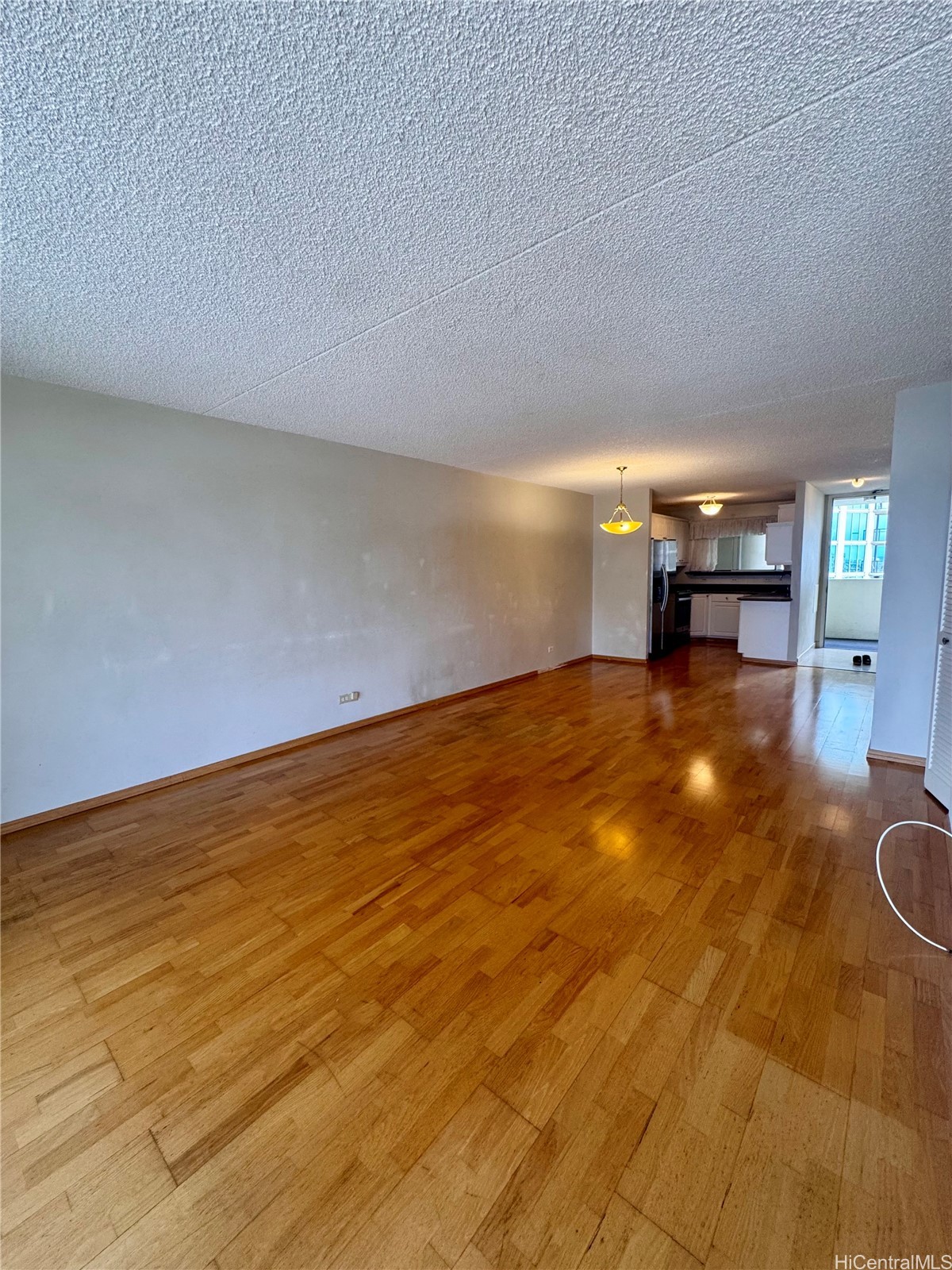 469 Ena Road 2011 Property Photo 9