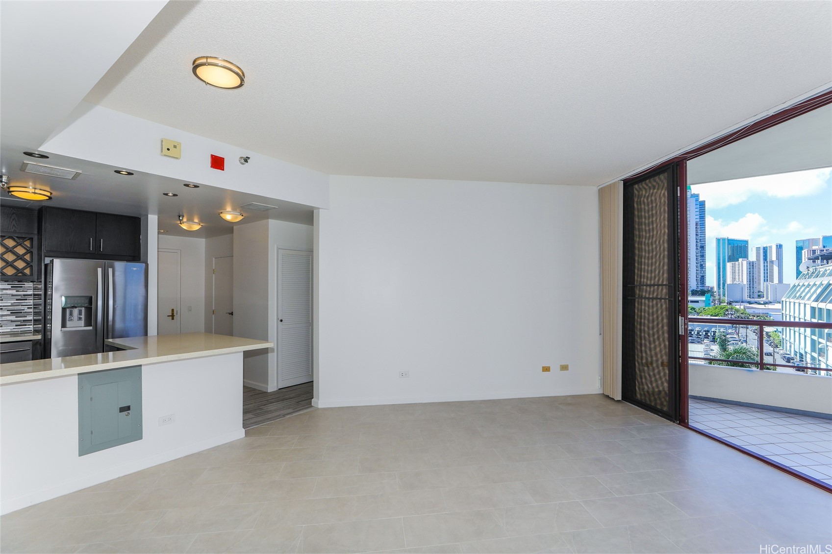 725 Kapiolani Boulevard 802 Property Photo 5