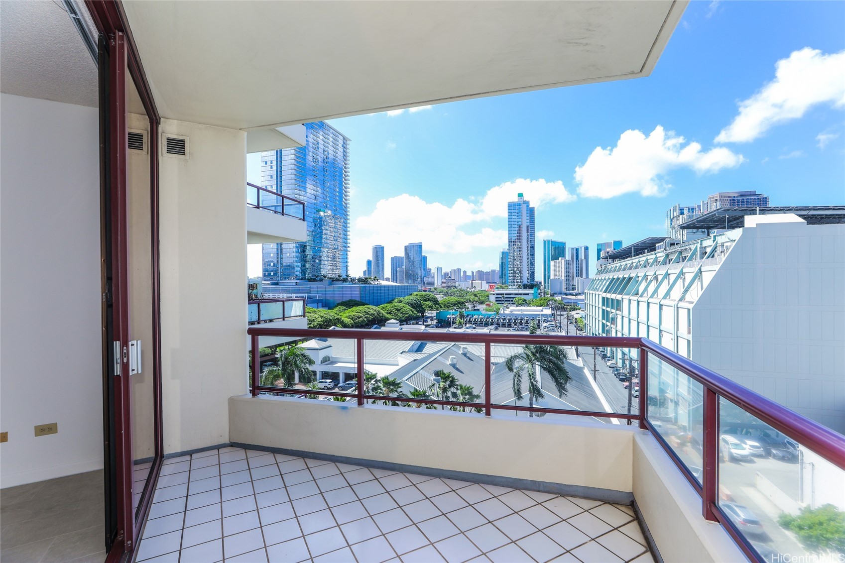 725 Kapiolani Boulevard 802 Property Photo 17