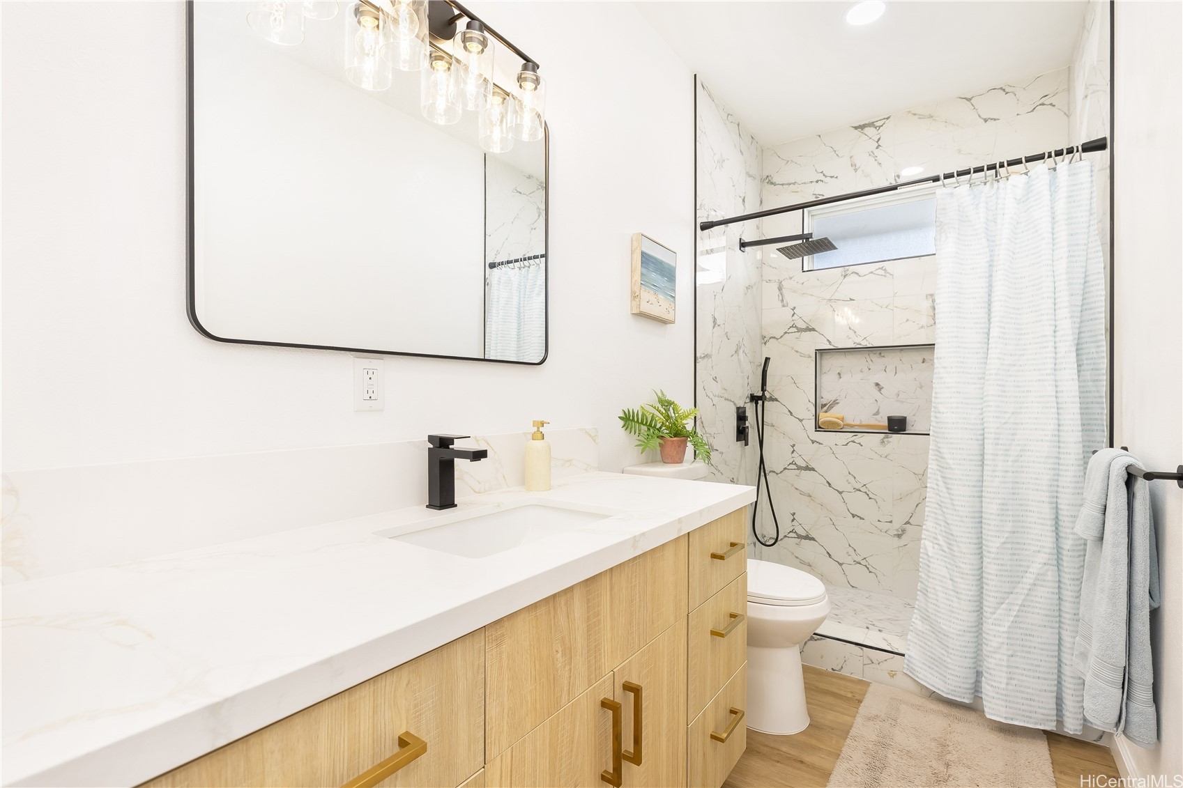 47 Kukui Street Property Photo 10
