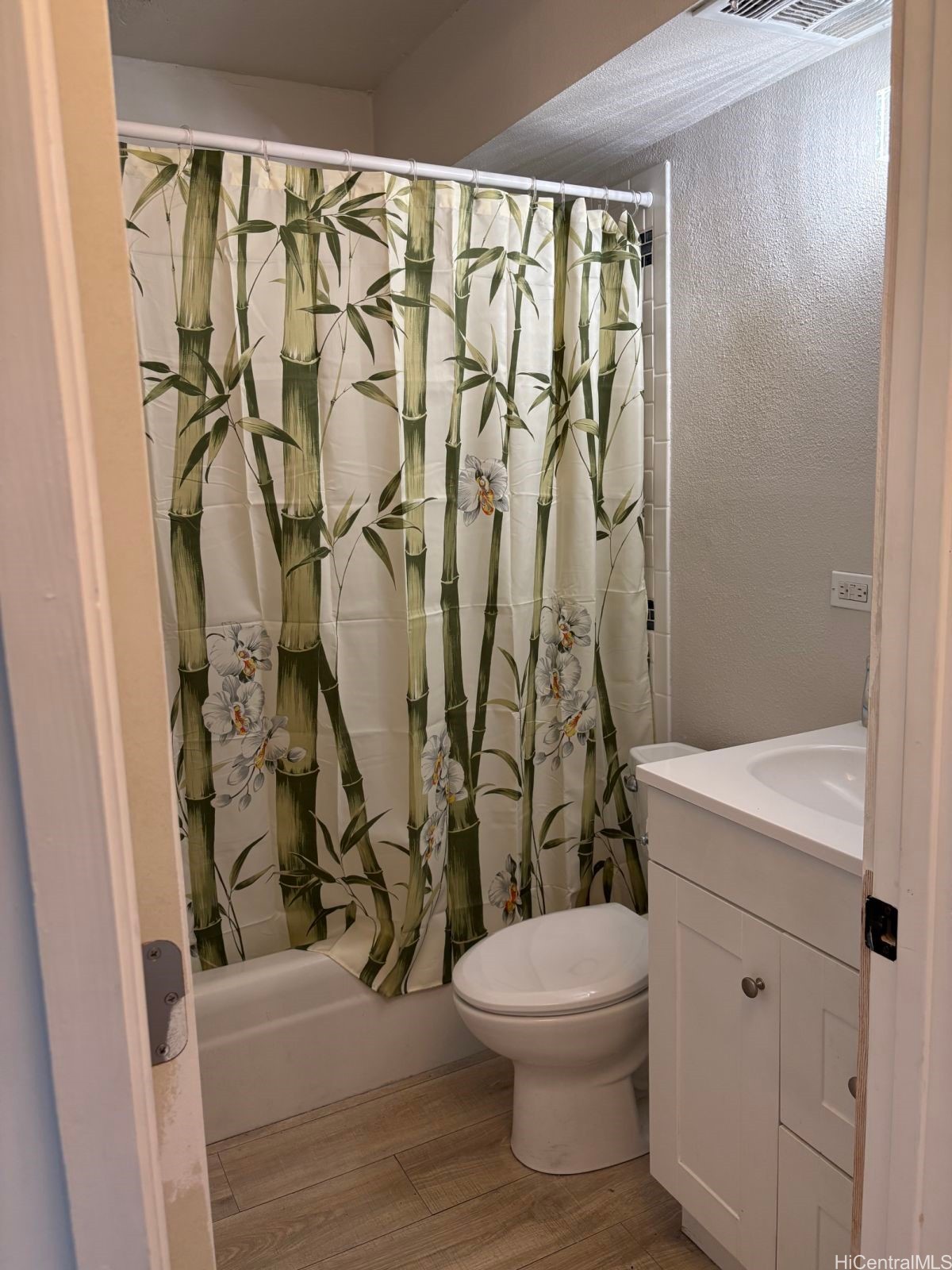 2609 Ala Wai Boulevard 601 Property Photo 3