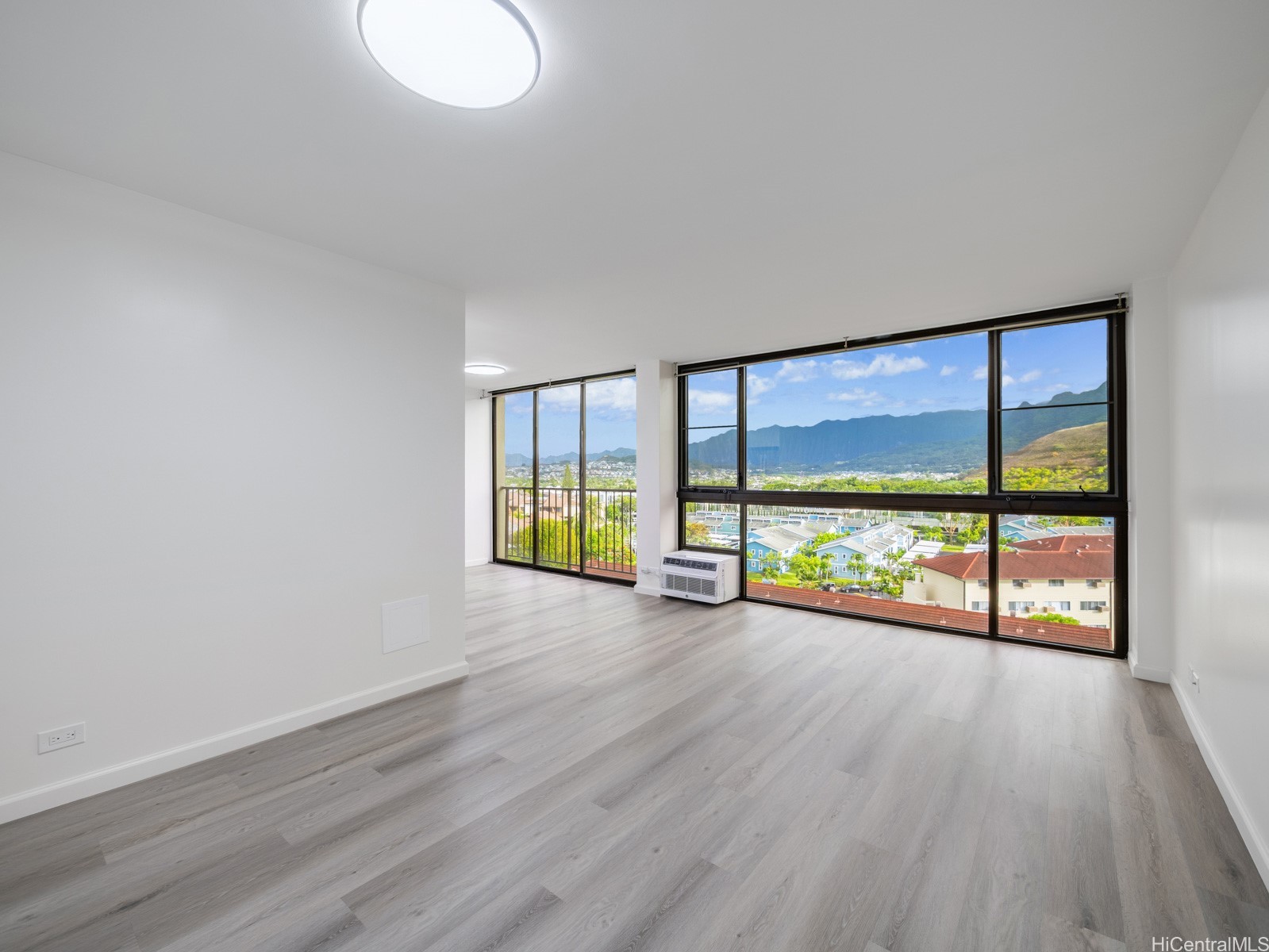 322 Aoloa Street 810 Property Photo 6