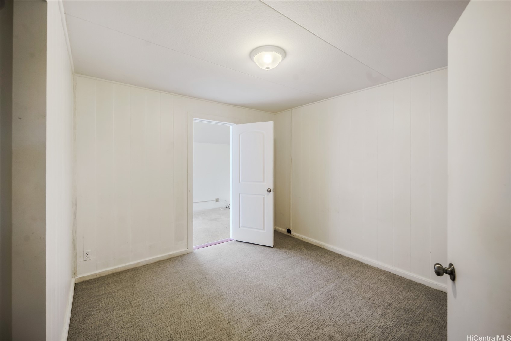 91-611 Papipi Road Property Photo 9