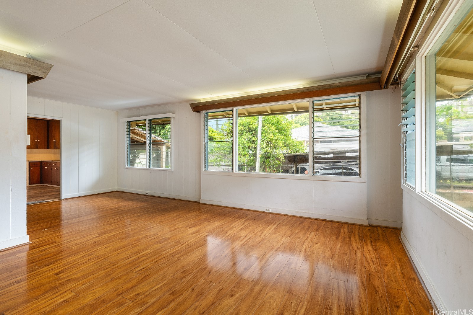 98-256 Hale Momi Place Property Photo 3