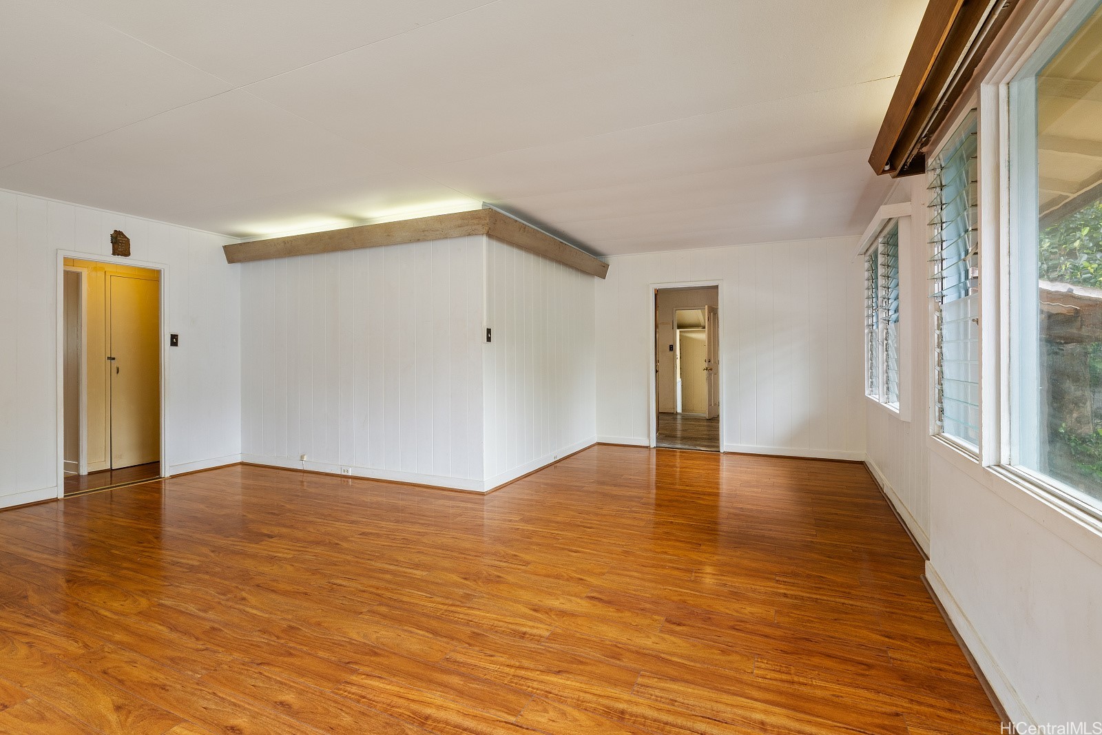 98-256 Hale Momi Place Property Photo 4