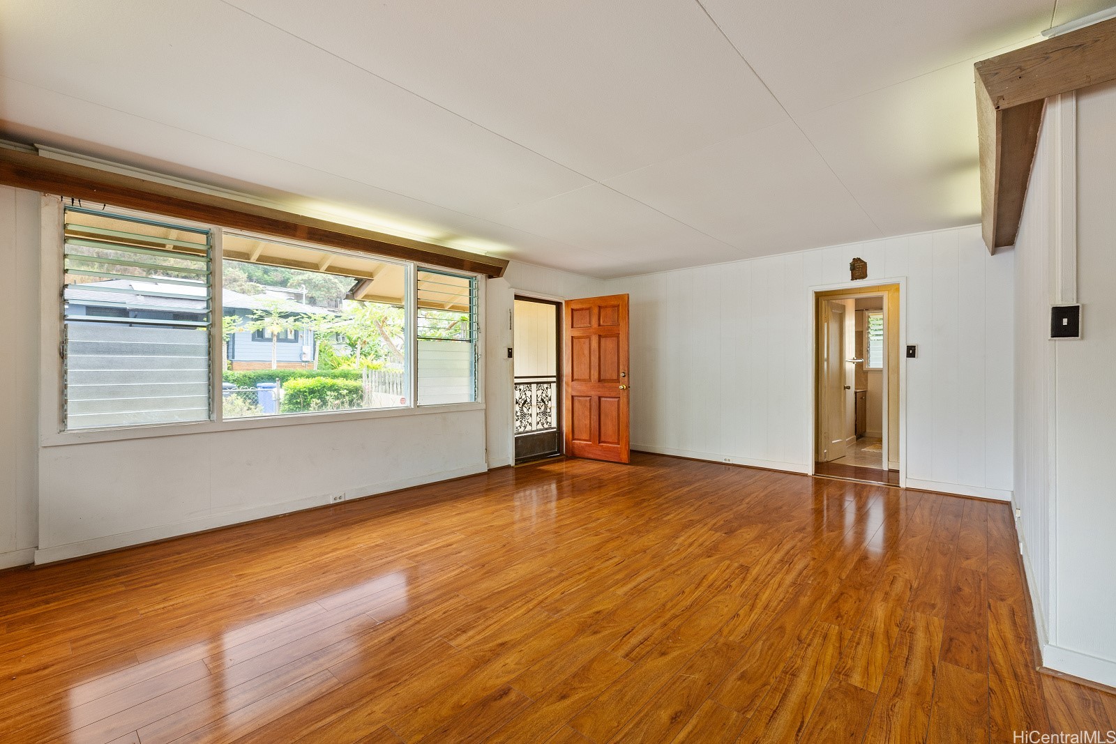 98-256 Hale Momi Place Property Photo 5