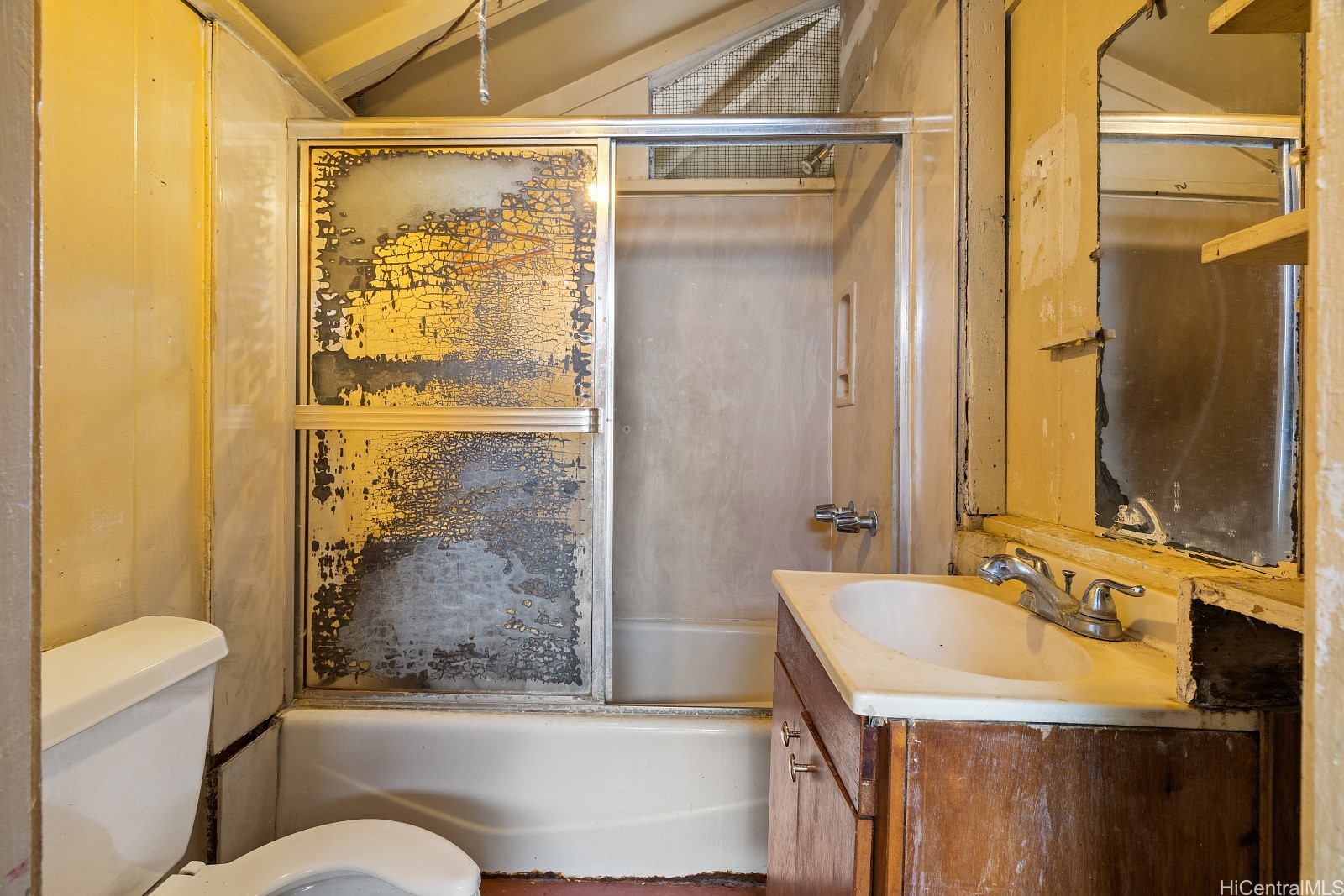 98-256 Hale Momi Place Property Photo 18