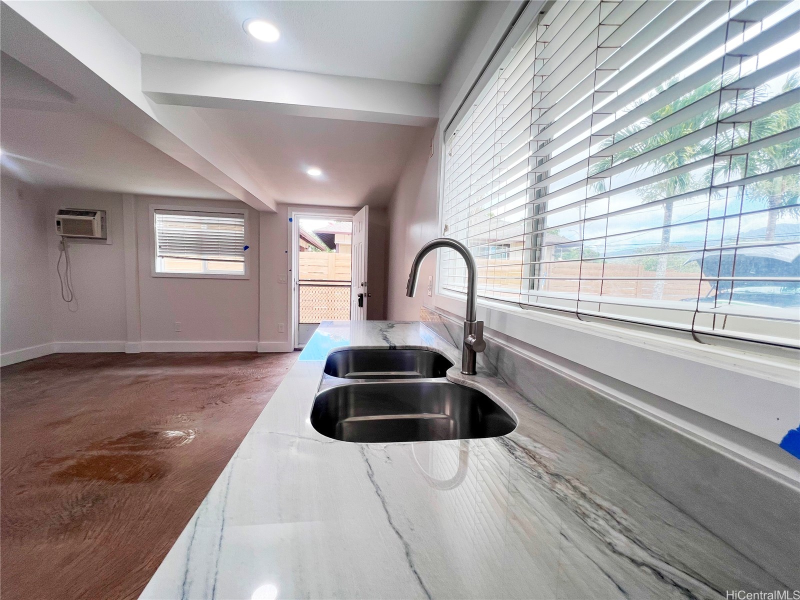 67-329 Farrington Highway B Property Photo 4