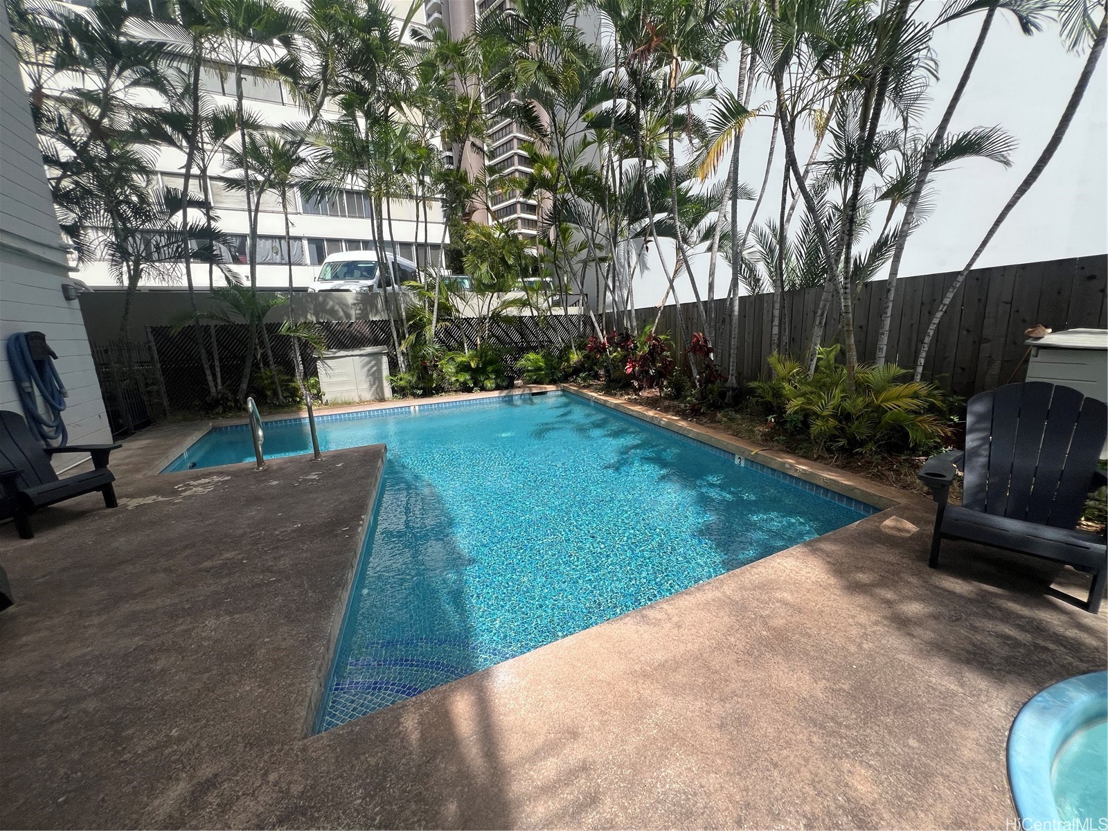 1867 Kaioo Drive 307 Property Photo 6