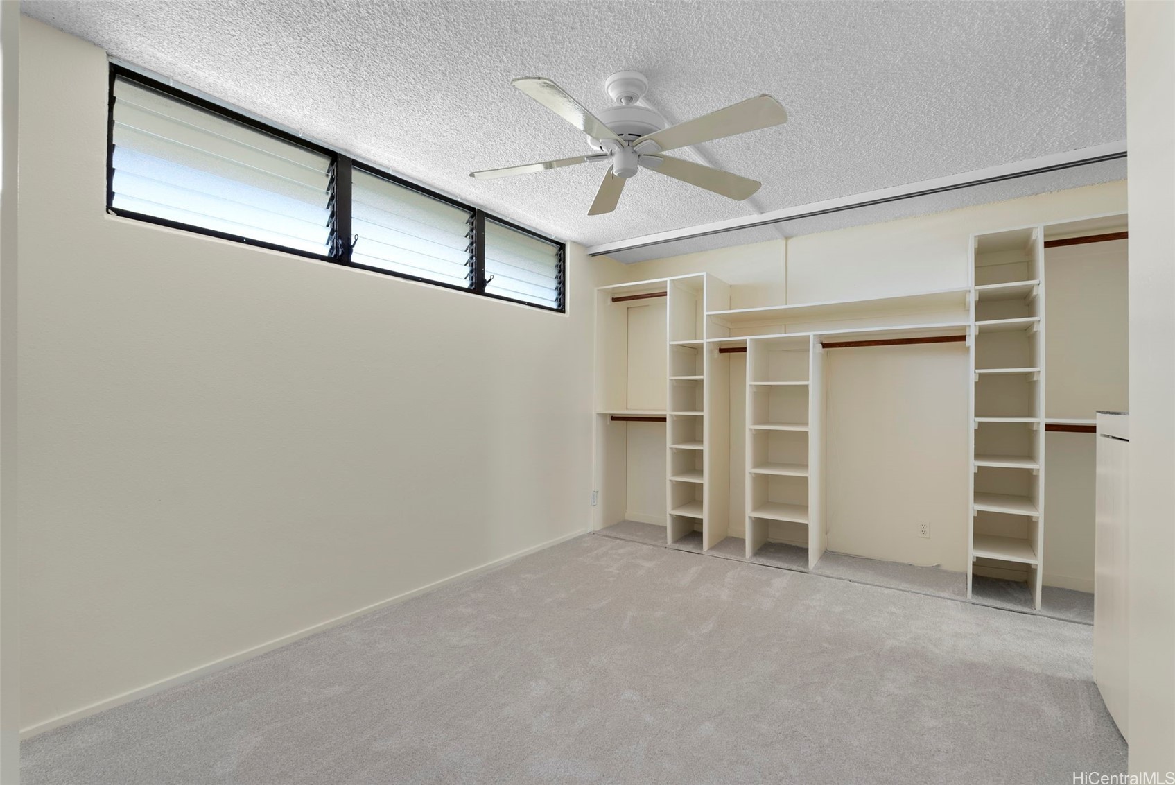 2092 Kuhio Avenue 2304 Property Photo 6