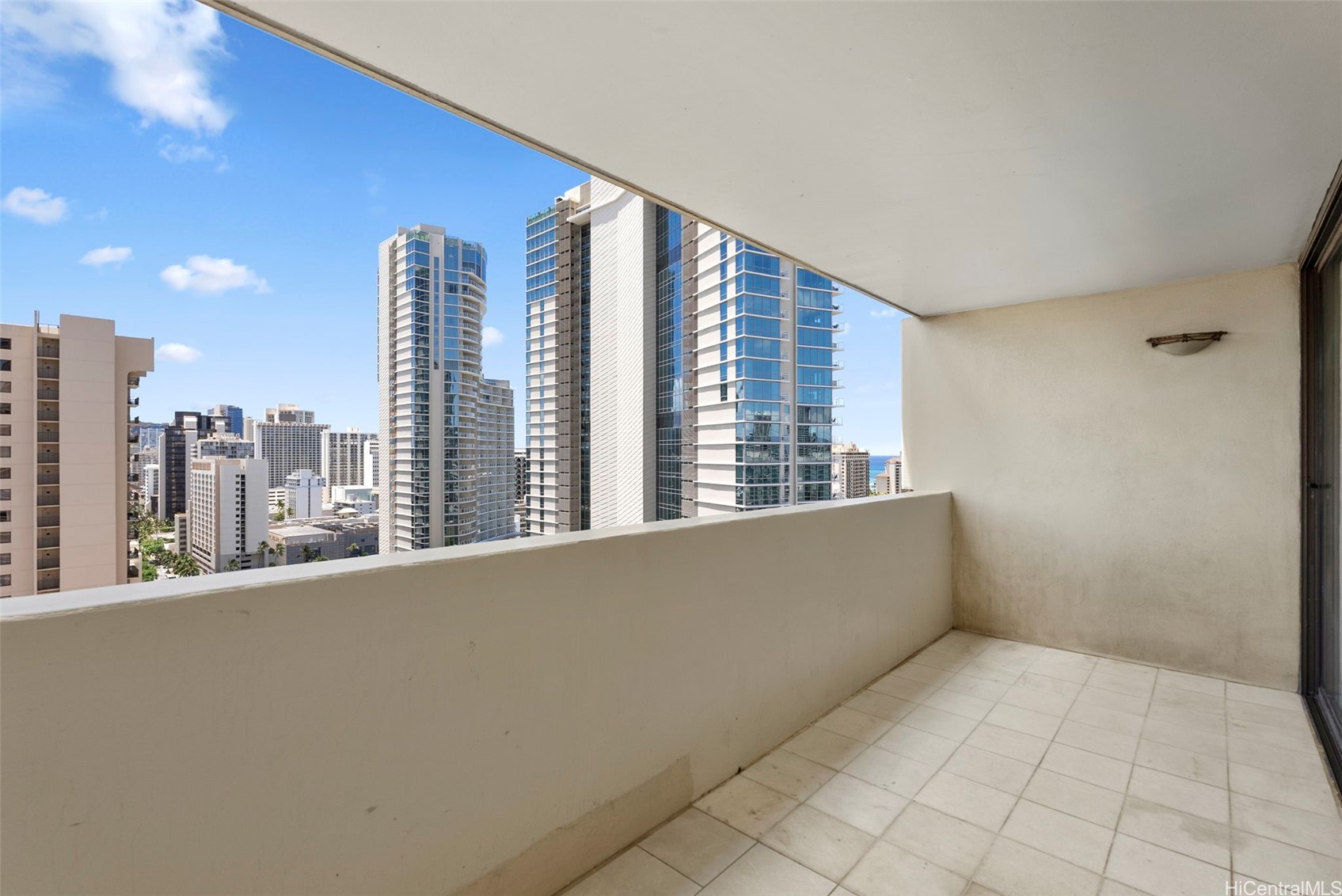 2092 Kuhio Avenue 2304 Property Photo 15